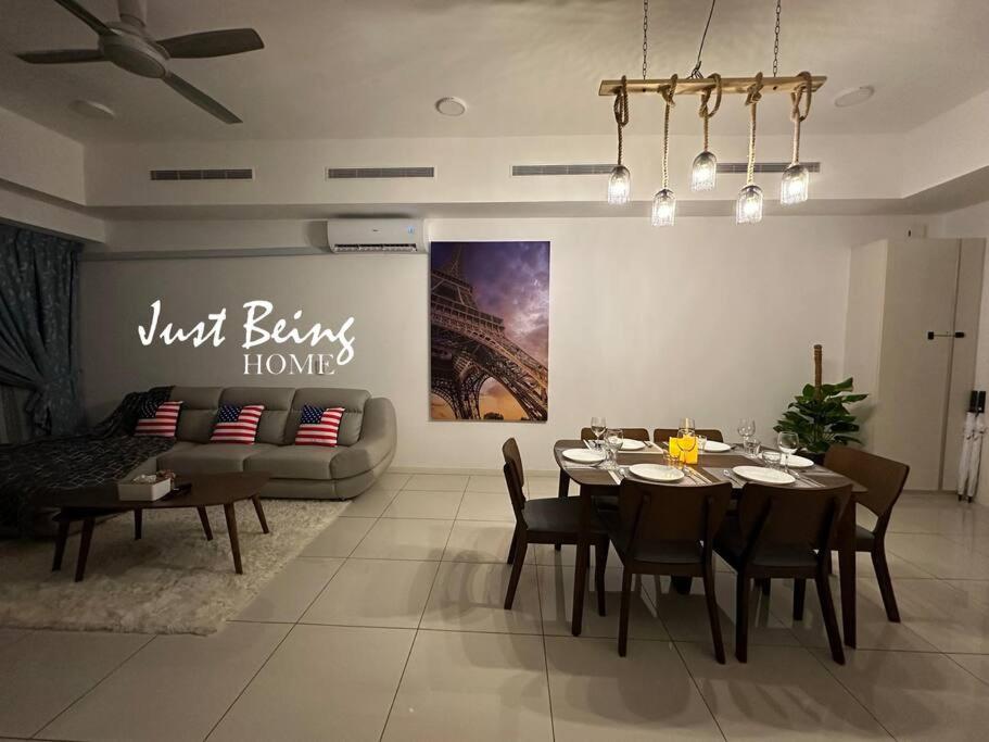 Just Being Home 5pax 1BR/1BA 1Queen/1Single/1Sofa