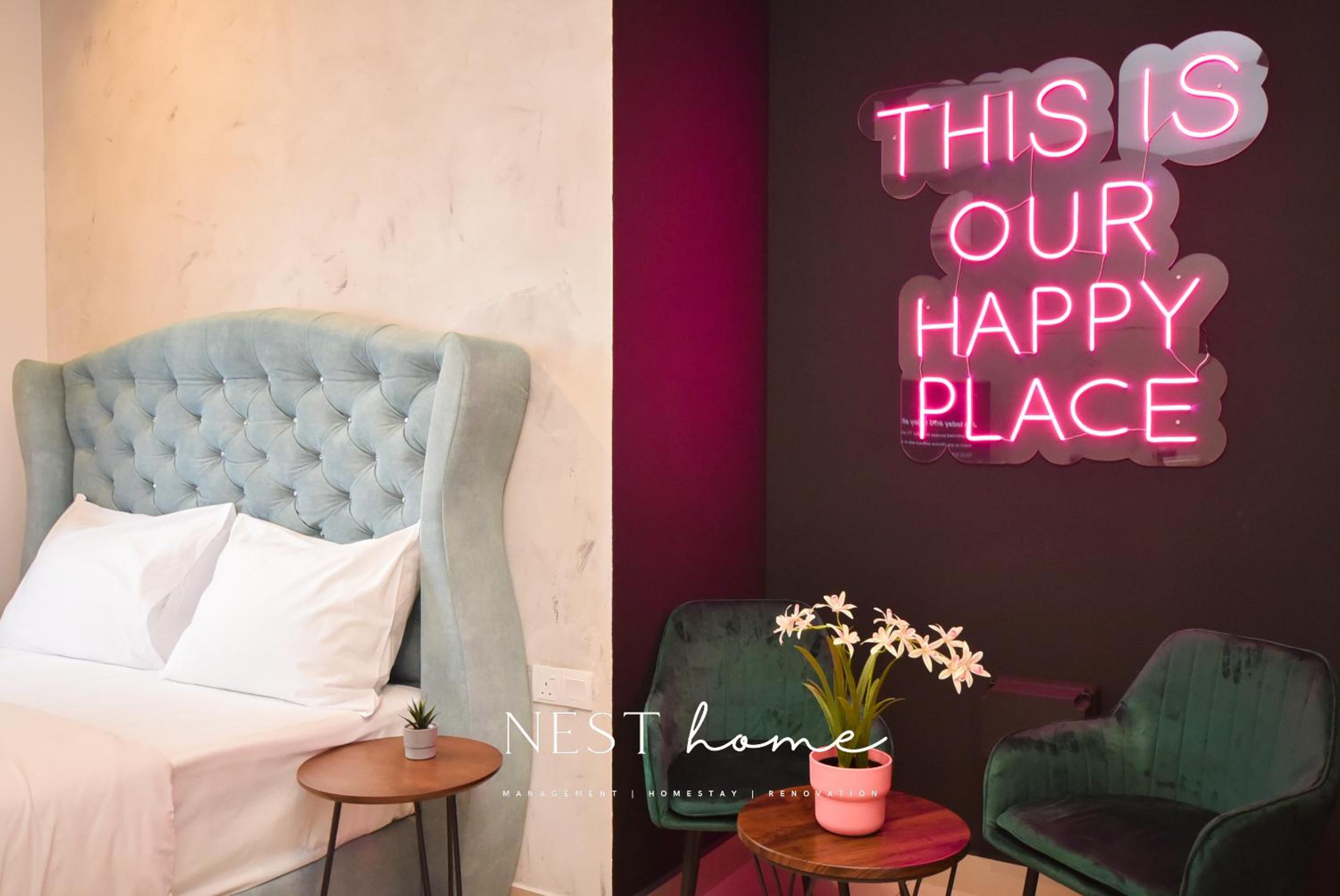 Twin Tower Residence by Nest Home【5 mins walk to CIQ】