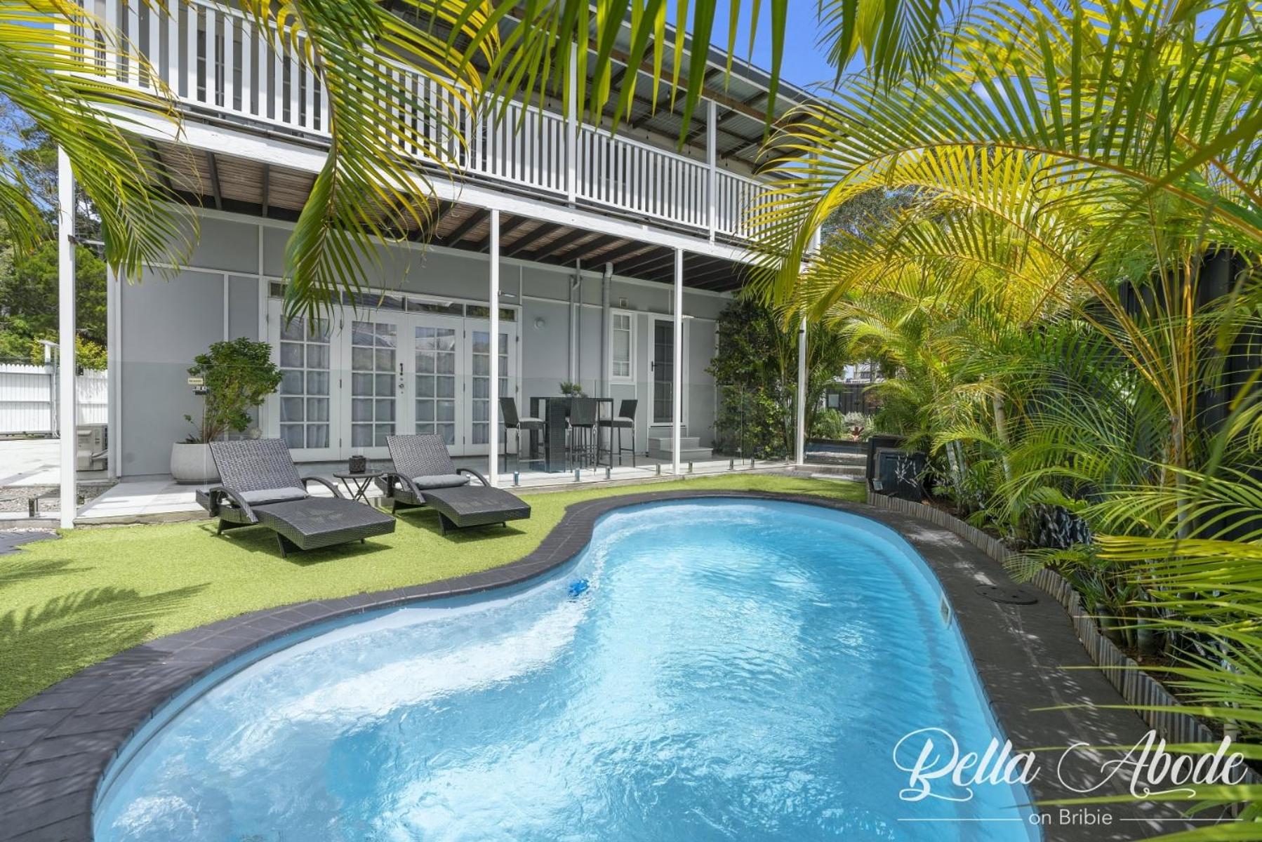 Bella Abode on Bribie - Loft with Pool view 2
