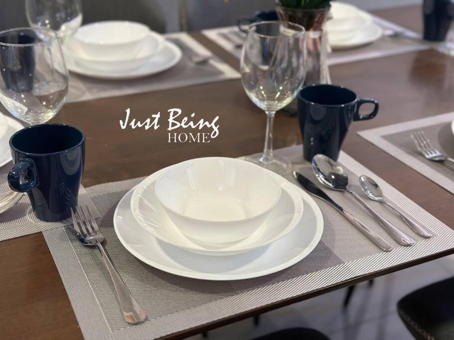 Just Being Home 6pax 3BR/3BA 1King/1Queen/2Single