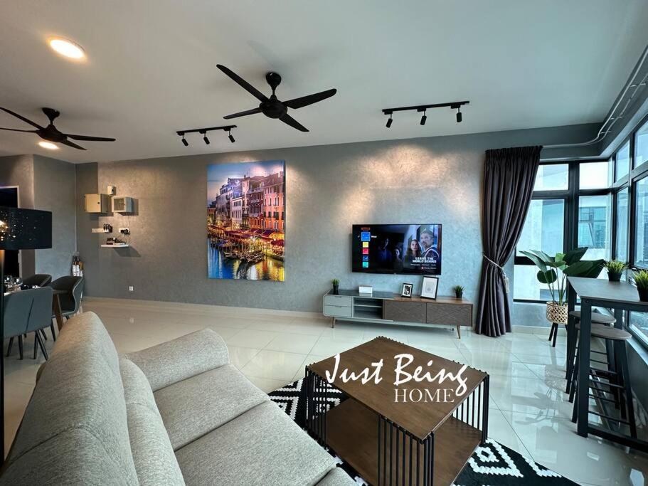 Just Being Home 6pax 3BR/3BA 1King/1Queen/2Single