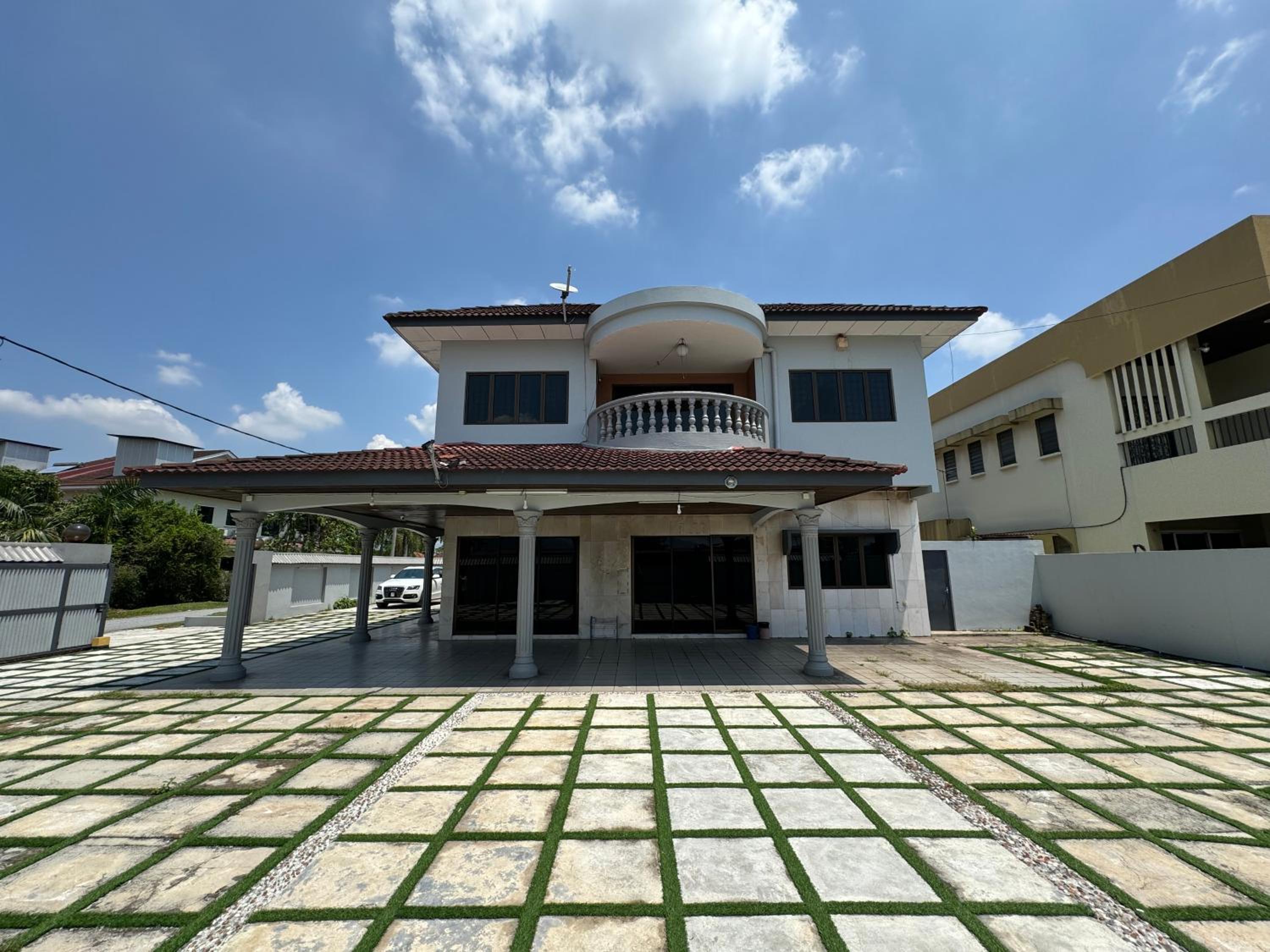 Happy Homestay