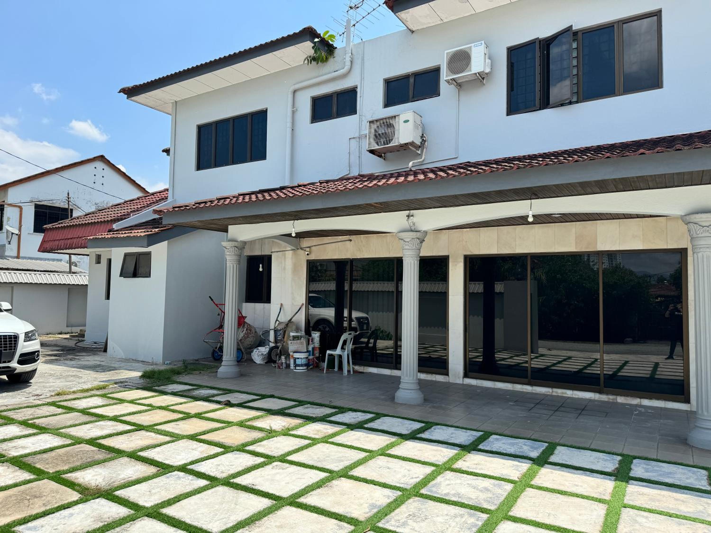 Happy Homestay