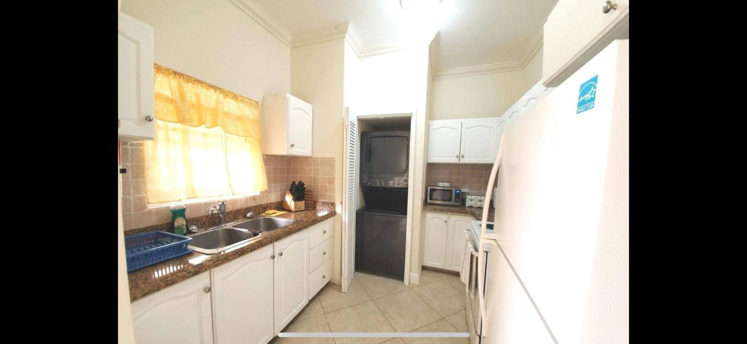 Westland villa's