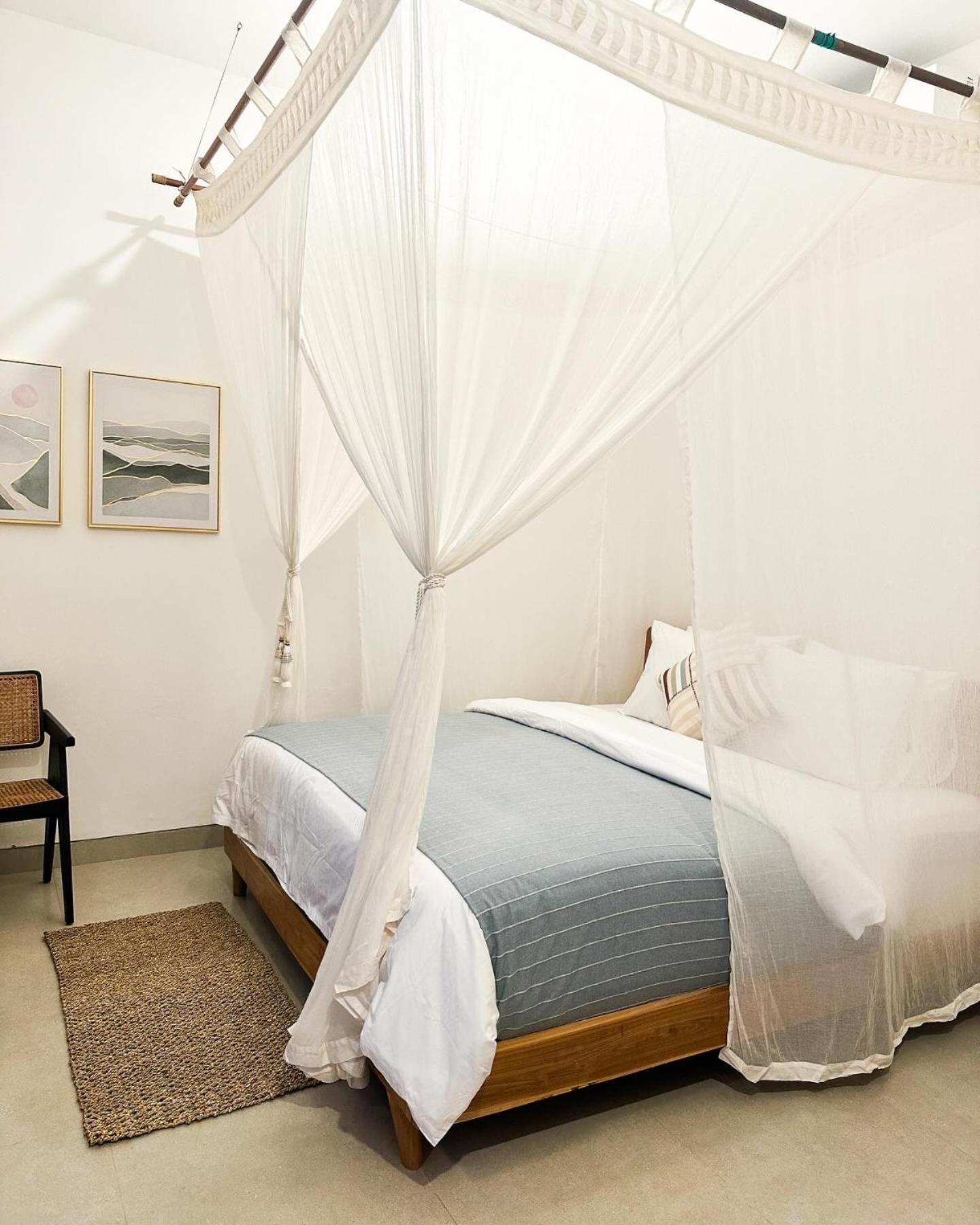 Three Palms Surf & Stay Medewi view 3