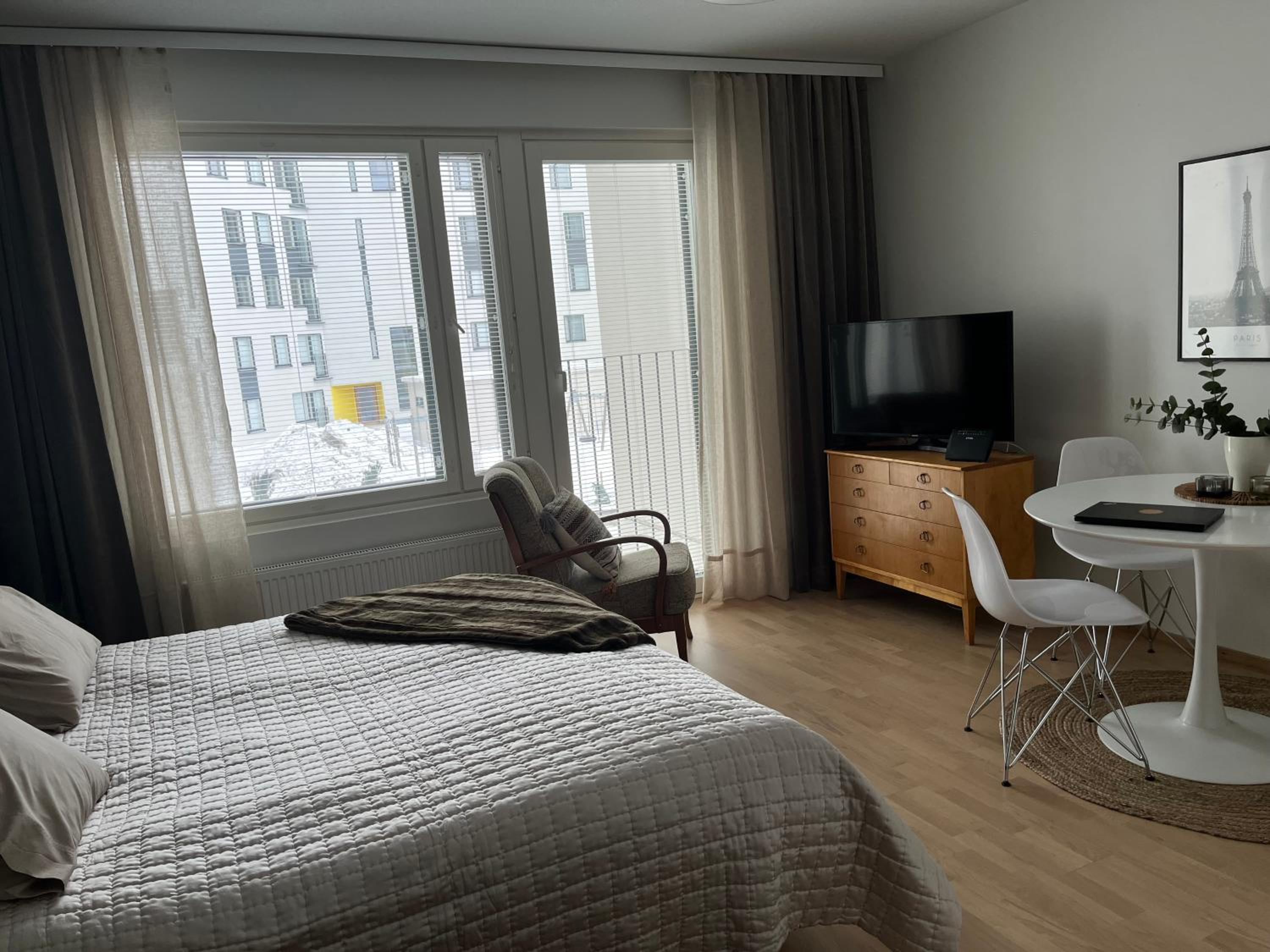 Studio VIP - close to airport and Tikkurila train station view 5
