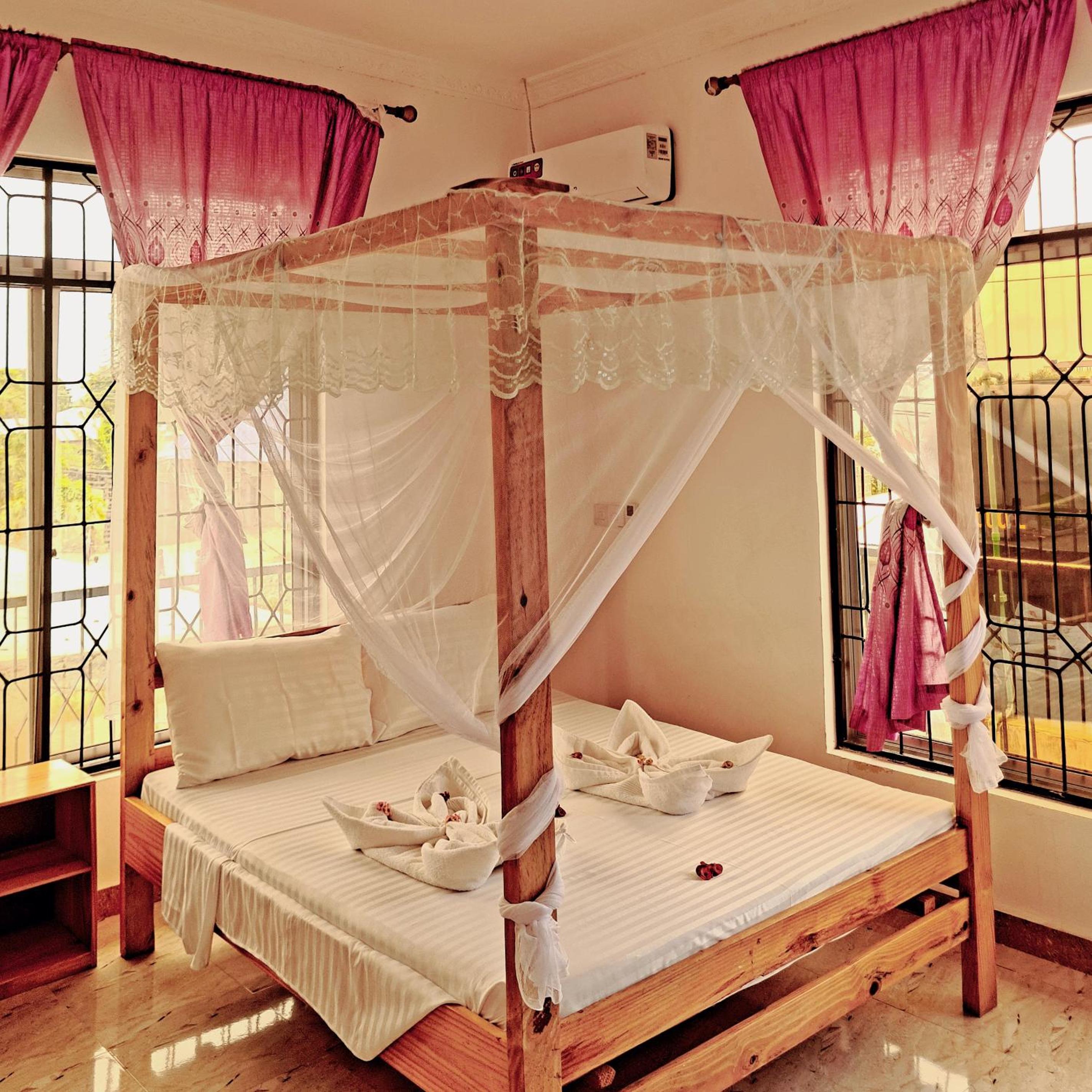 Raha house