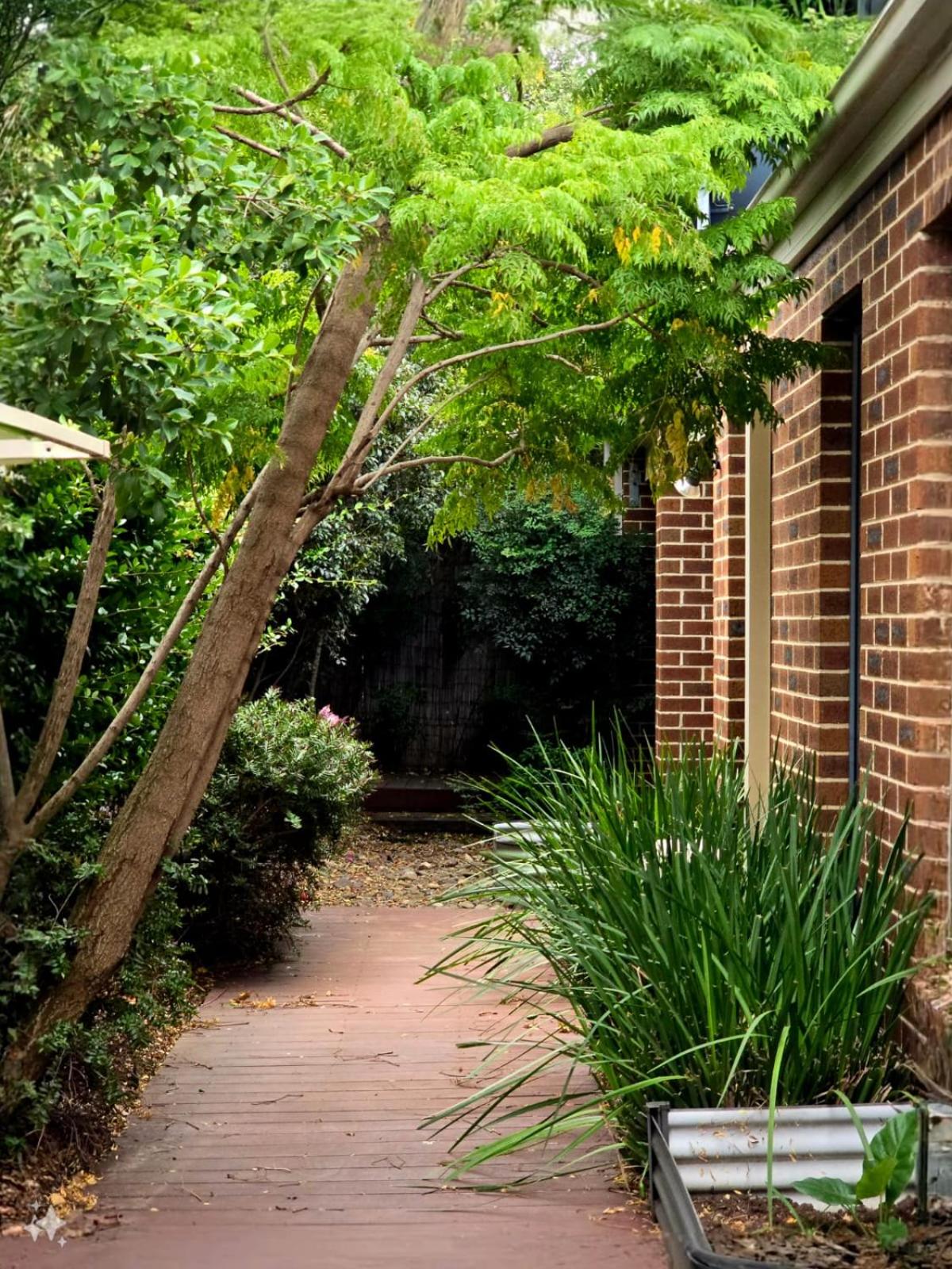 Specious ex-display 5 BDR house,up to 15 guests, Fully AC- Williams Landing