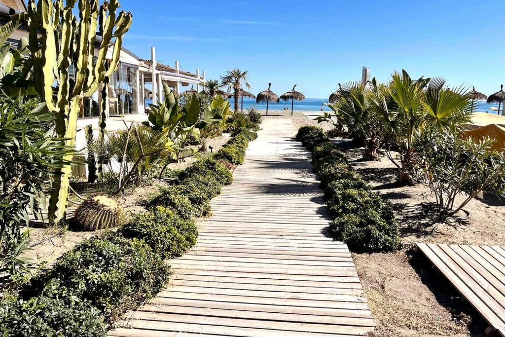 Apartamento equipado Bajondillo playa-piscina 2HAB