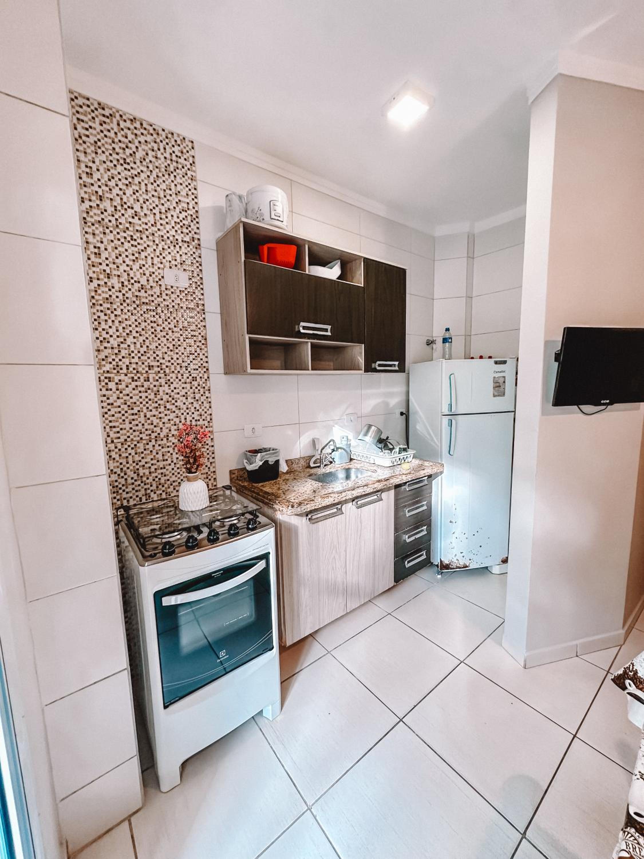 Apartamento MAHALO 50m Praia Grande - UBATUBA