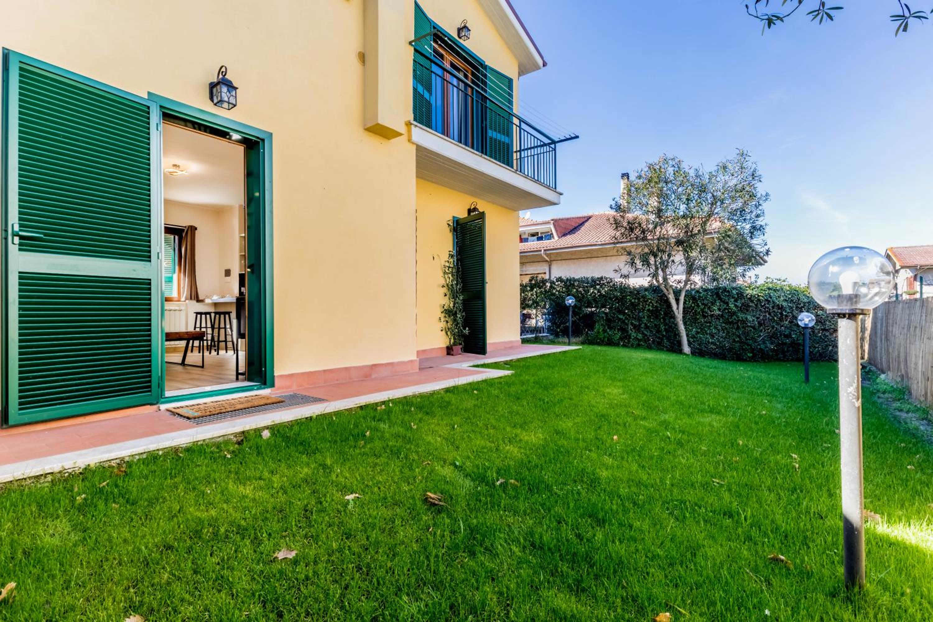 Nepi green apartment