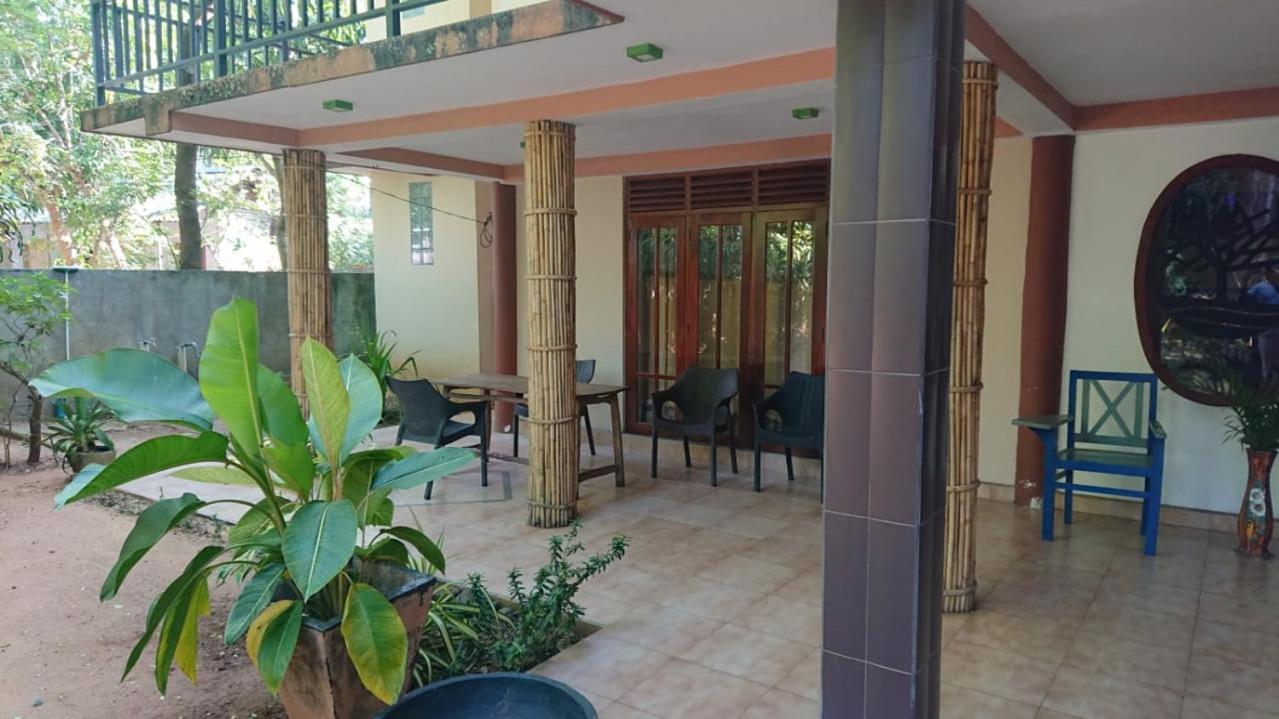 Leopard City Hostel Yala view 5