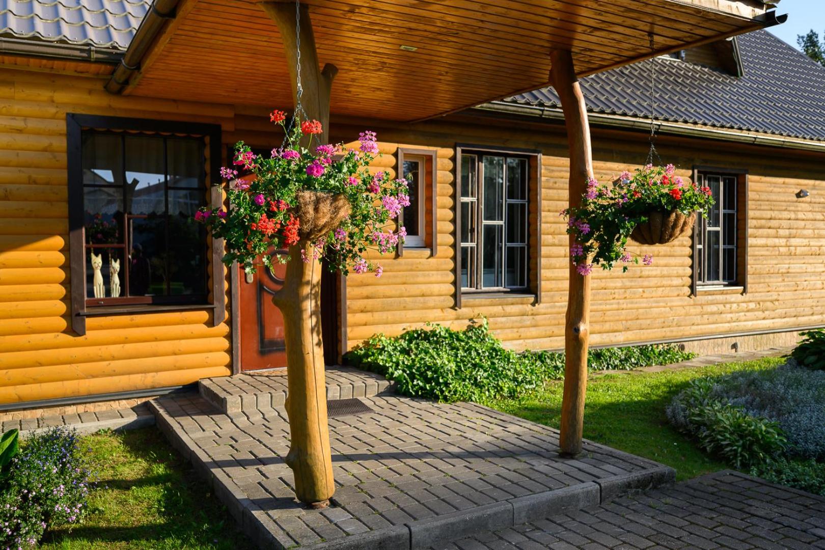 Cidoniju māja view 2