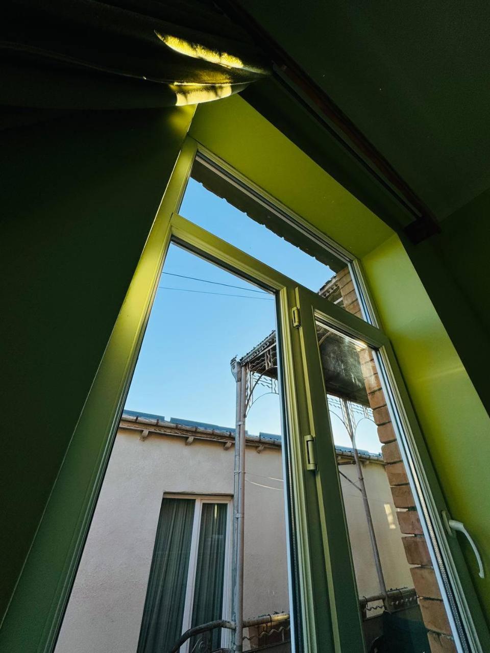 Photo 27