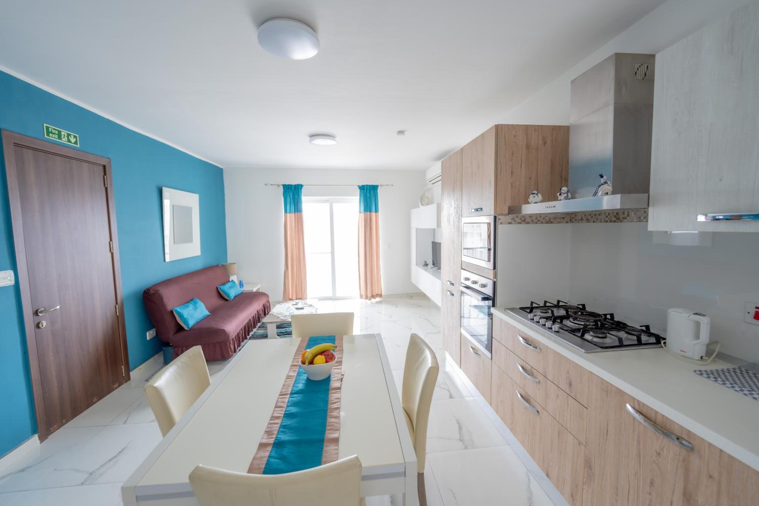 Stylish, Modern & Spacious 1BR Apartment close to Salina Bay - Bugibba photo 2