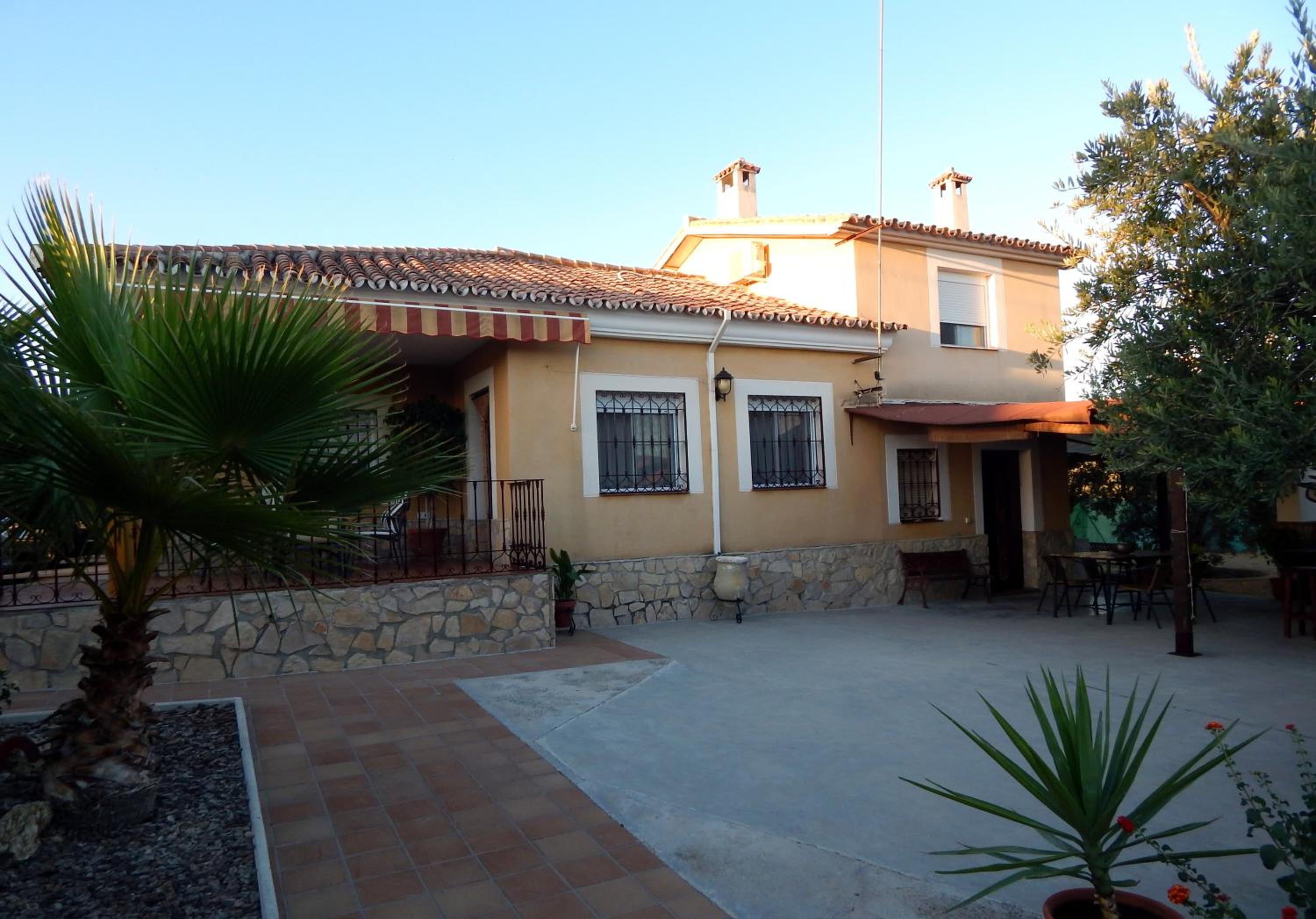 Villa María - Pista de Padel y Piscina view 3