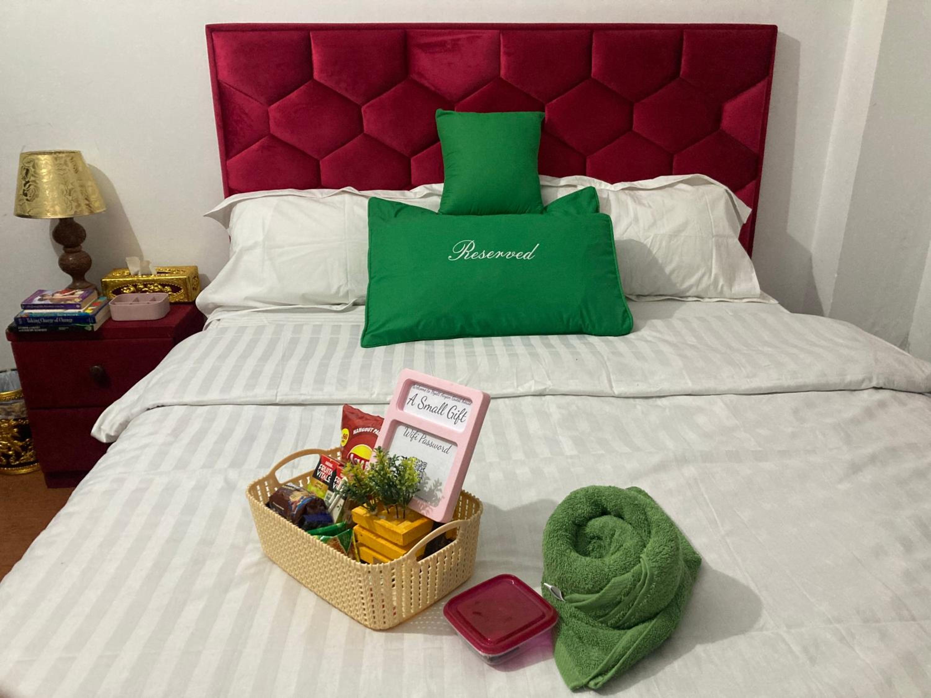 HYATT ARYANA Guesthouse 2