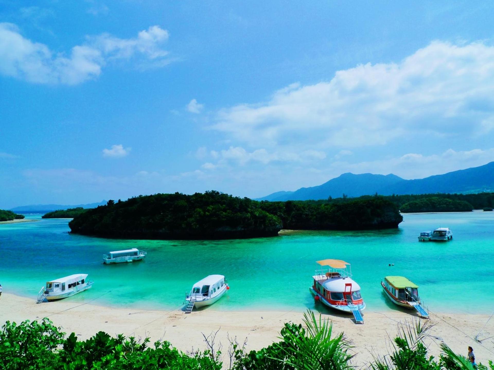 石垣ヒルズ® / ishigaki Hills®