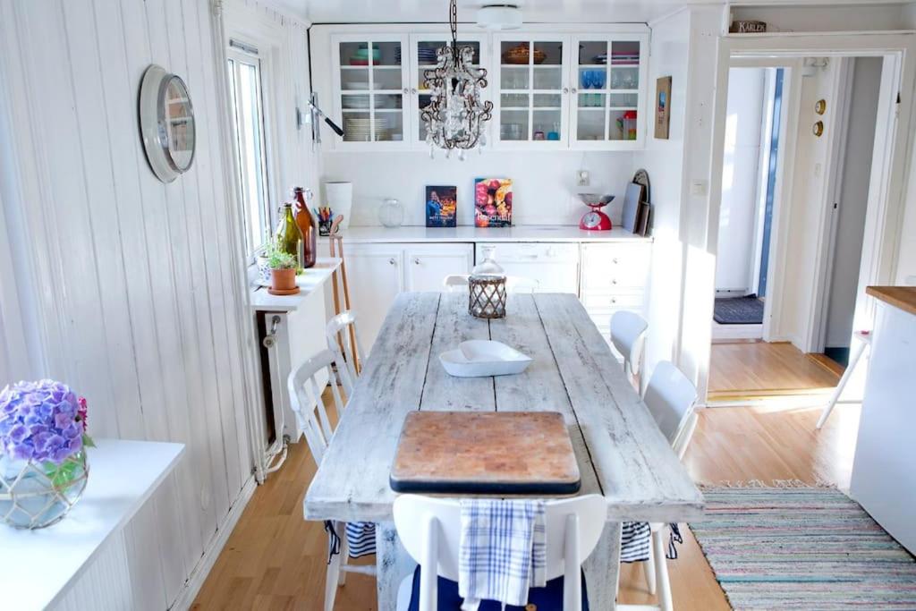 Live west coast life in Sweden view 5