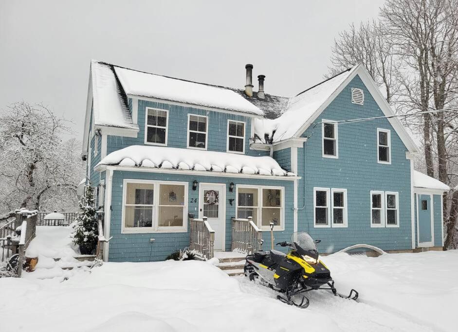 North River Lodge 4 bedrooms 3 baths home