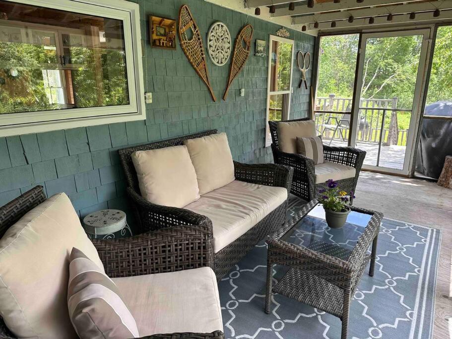 North River Lodge 4 bedrooms 3 baths home
