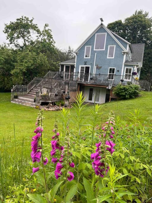 North River Lodge 4 bedrooms 3 baths home