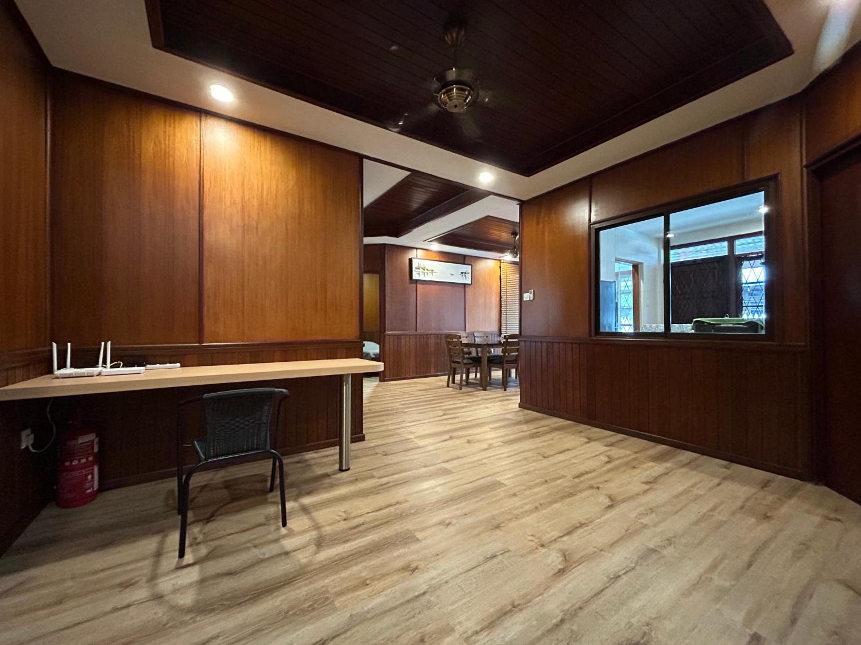 De Wooden Bungalow - Stutong Kuching