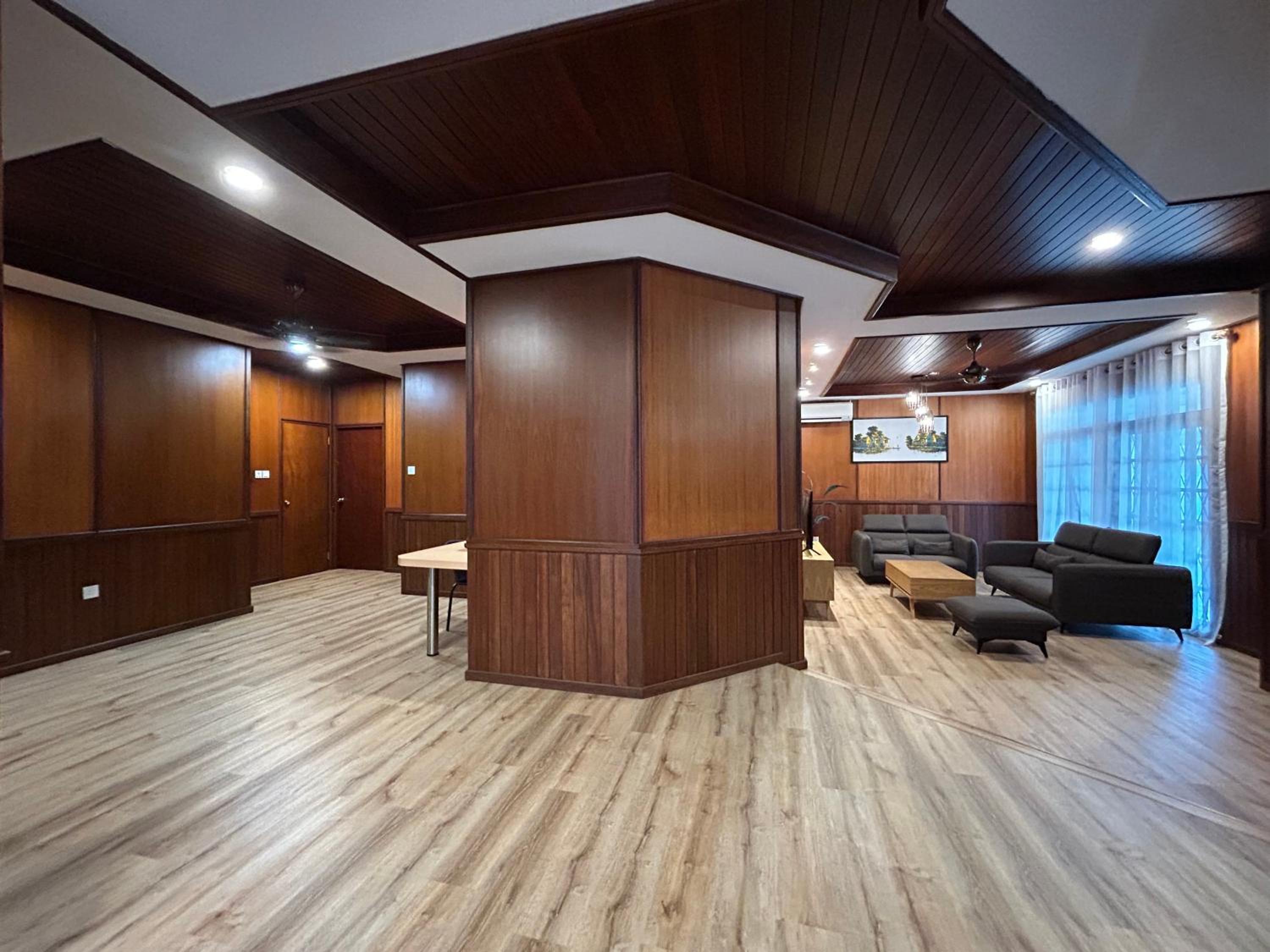 De Wooden Bungalow - Stutong Kuching
