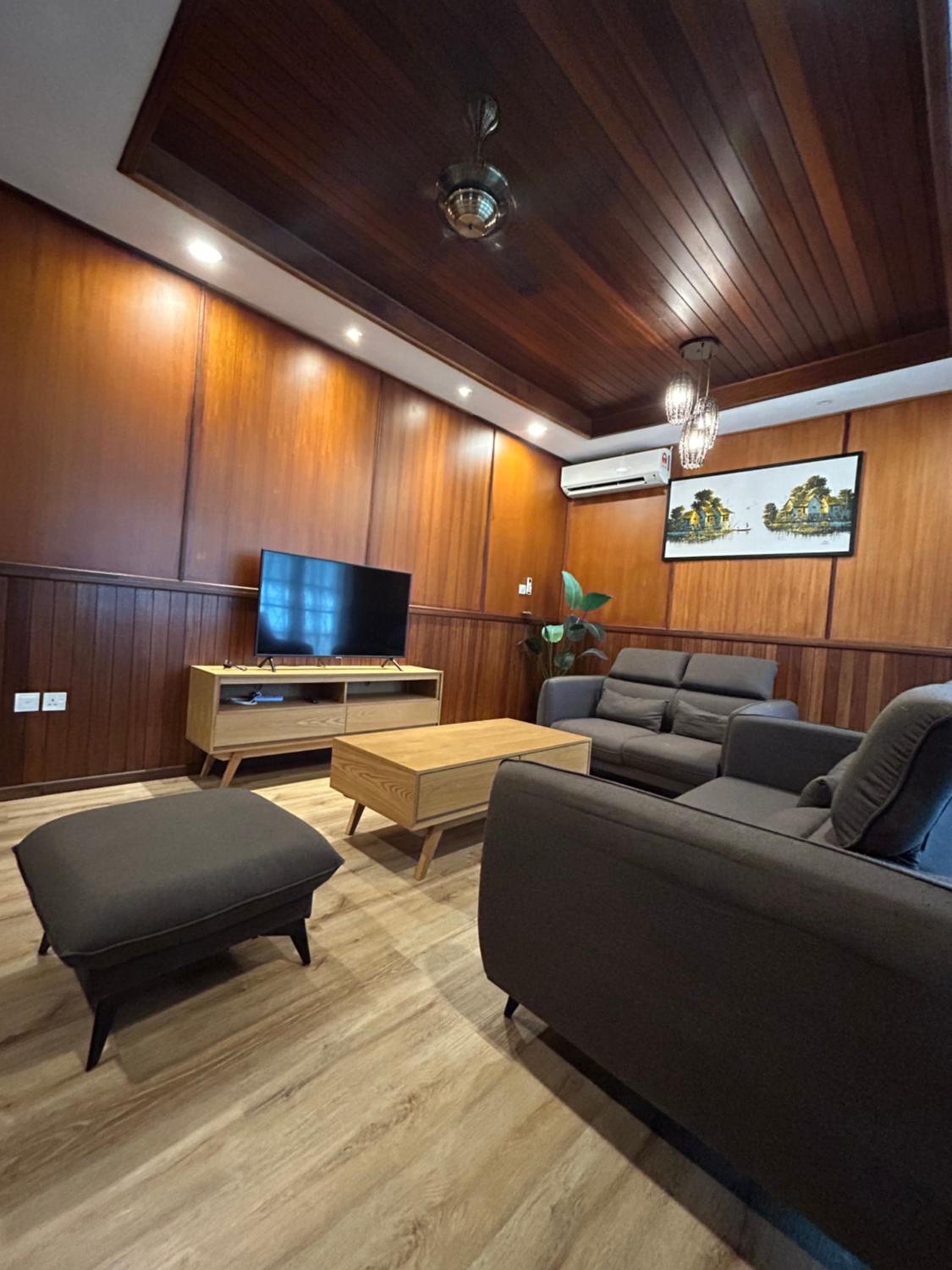 De Wooden Bungalow - Stutong Kuching