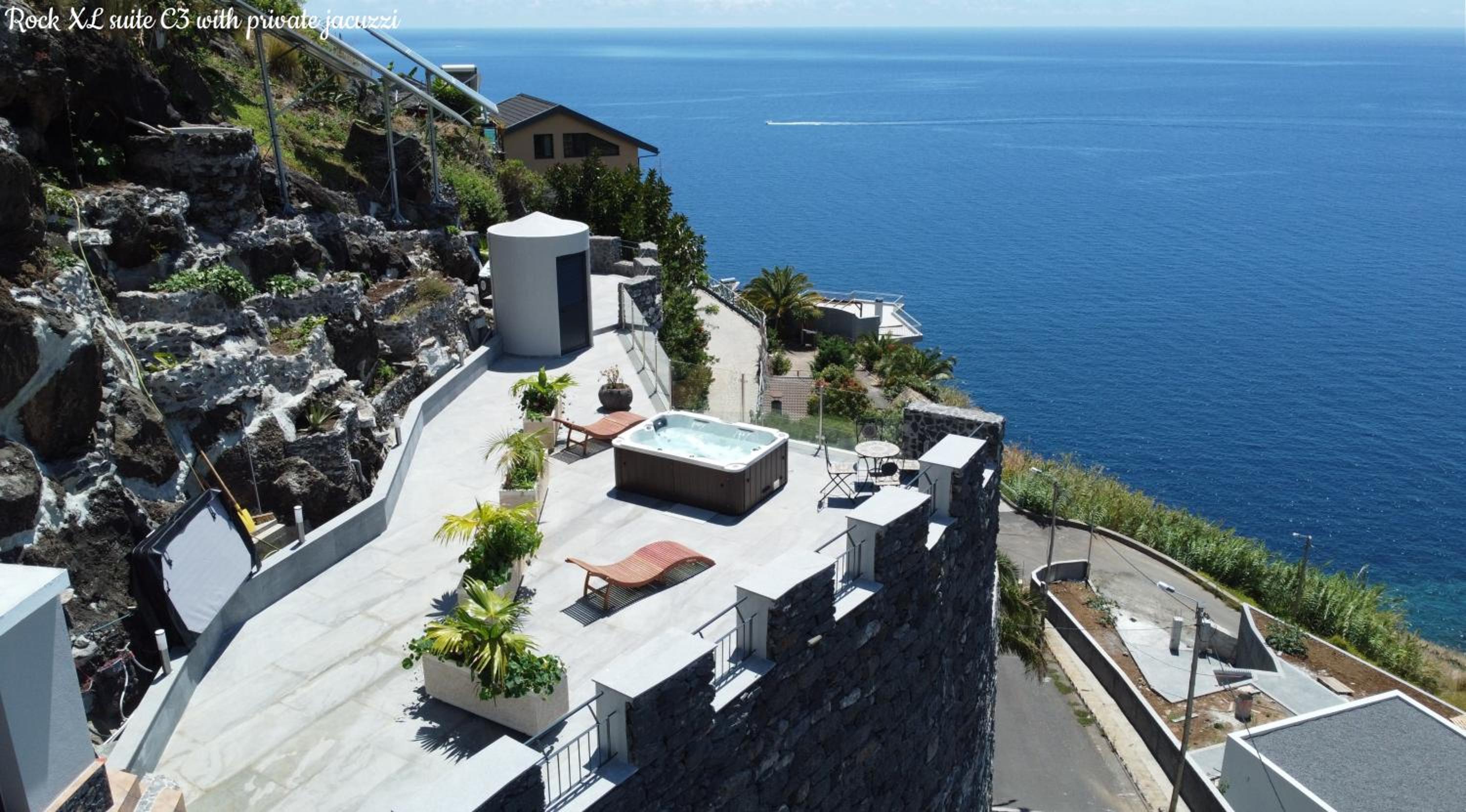Castelo do Mar, Madeira view 5