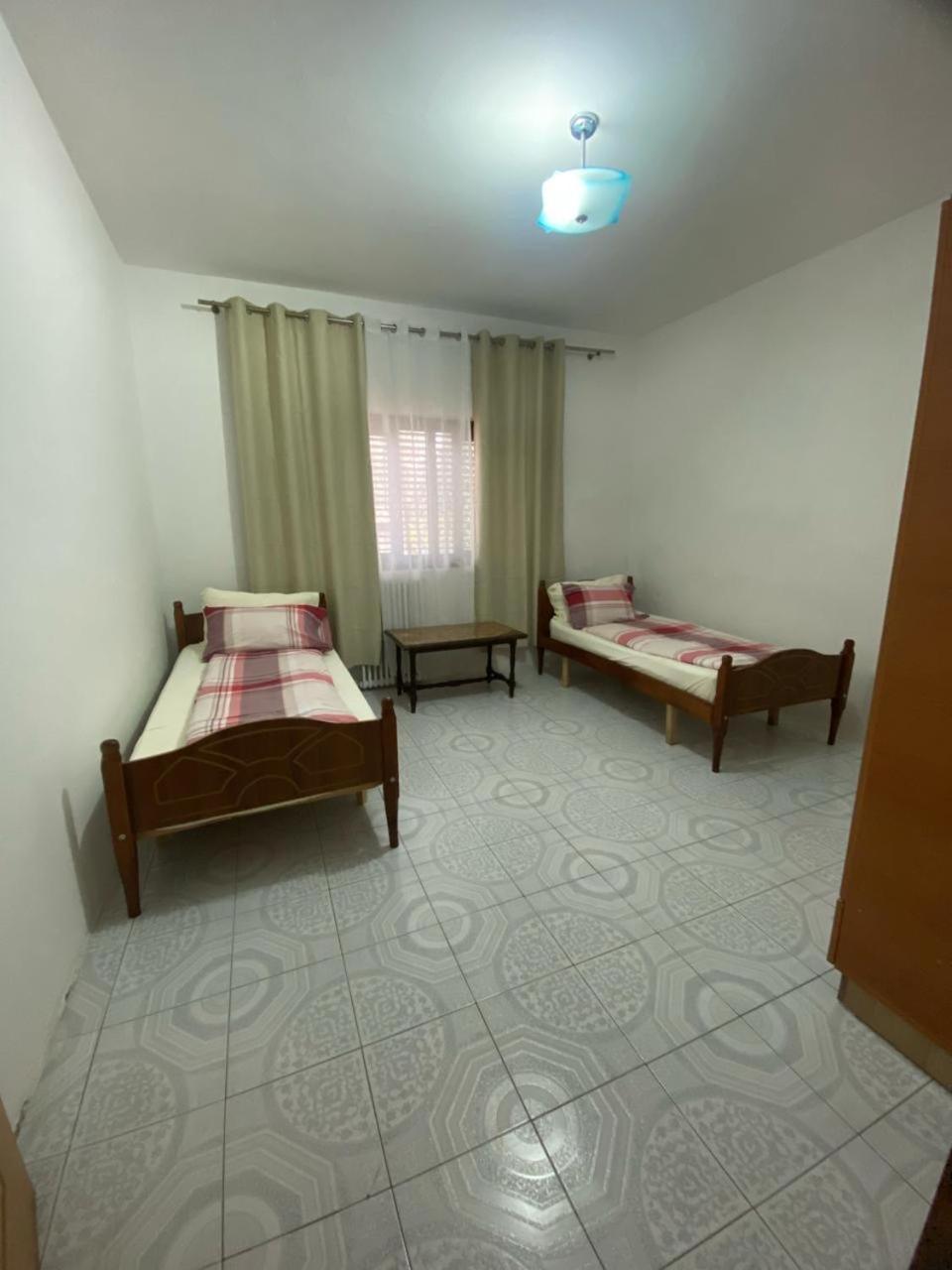 Tota apartments