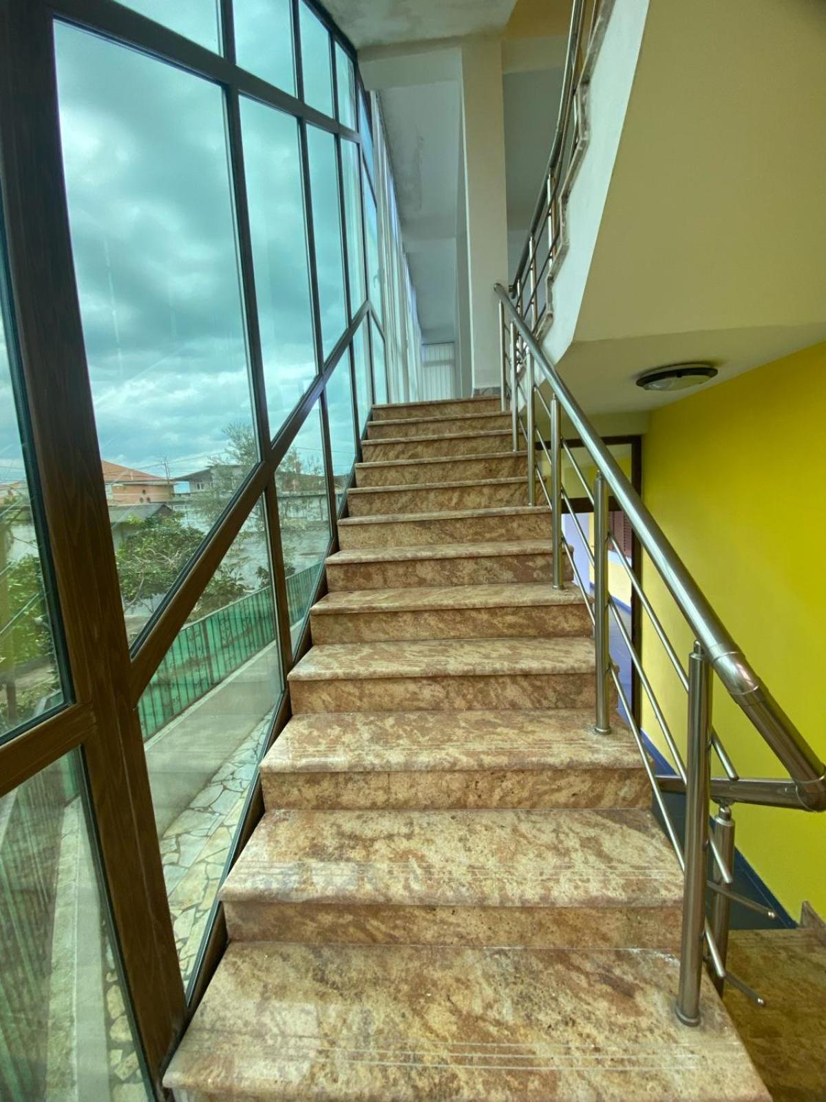 Tota apartments