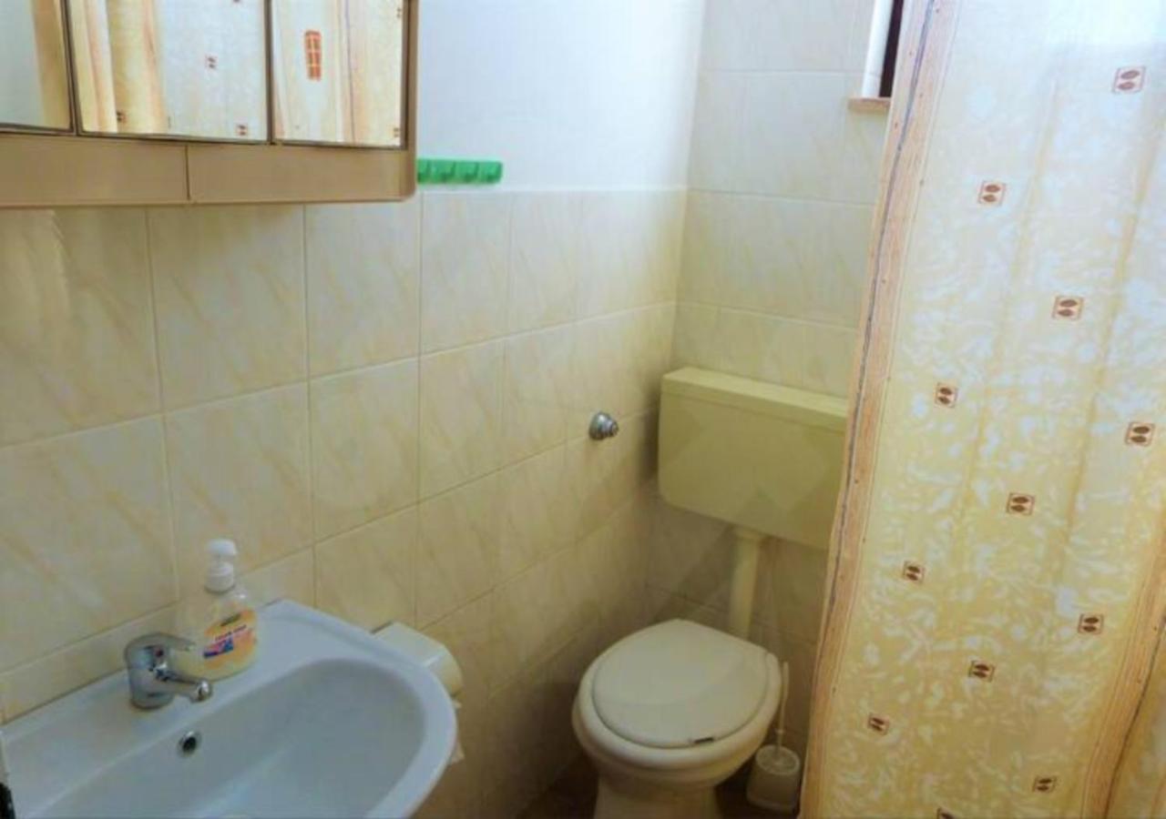 Photo 35