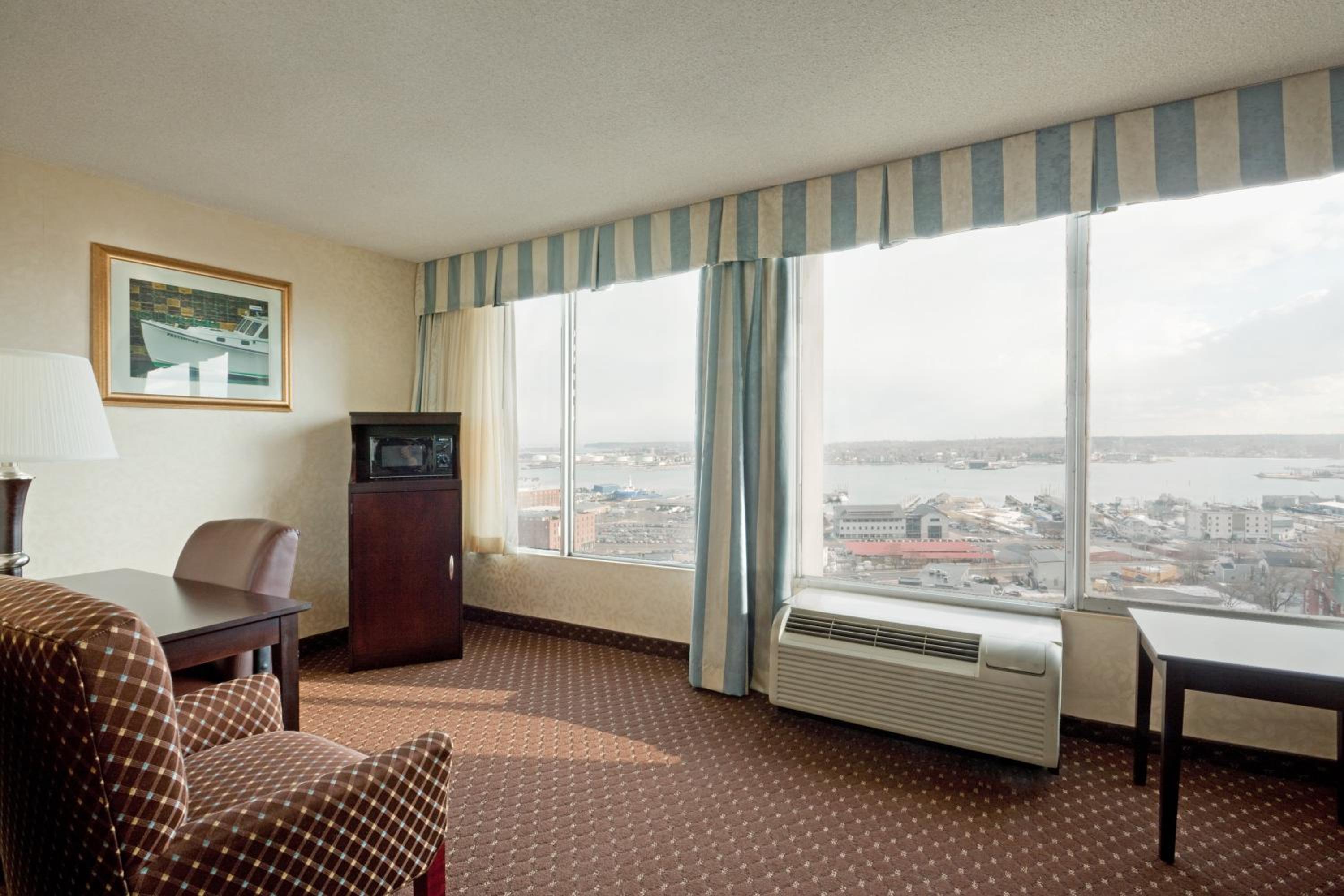Portland Vacations - Holiday Inn Portland-By the Bay, an IHG Hotel - Property Image 24