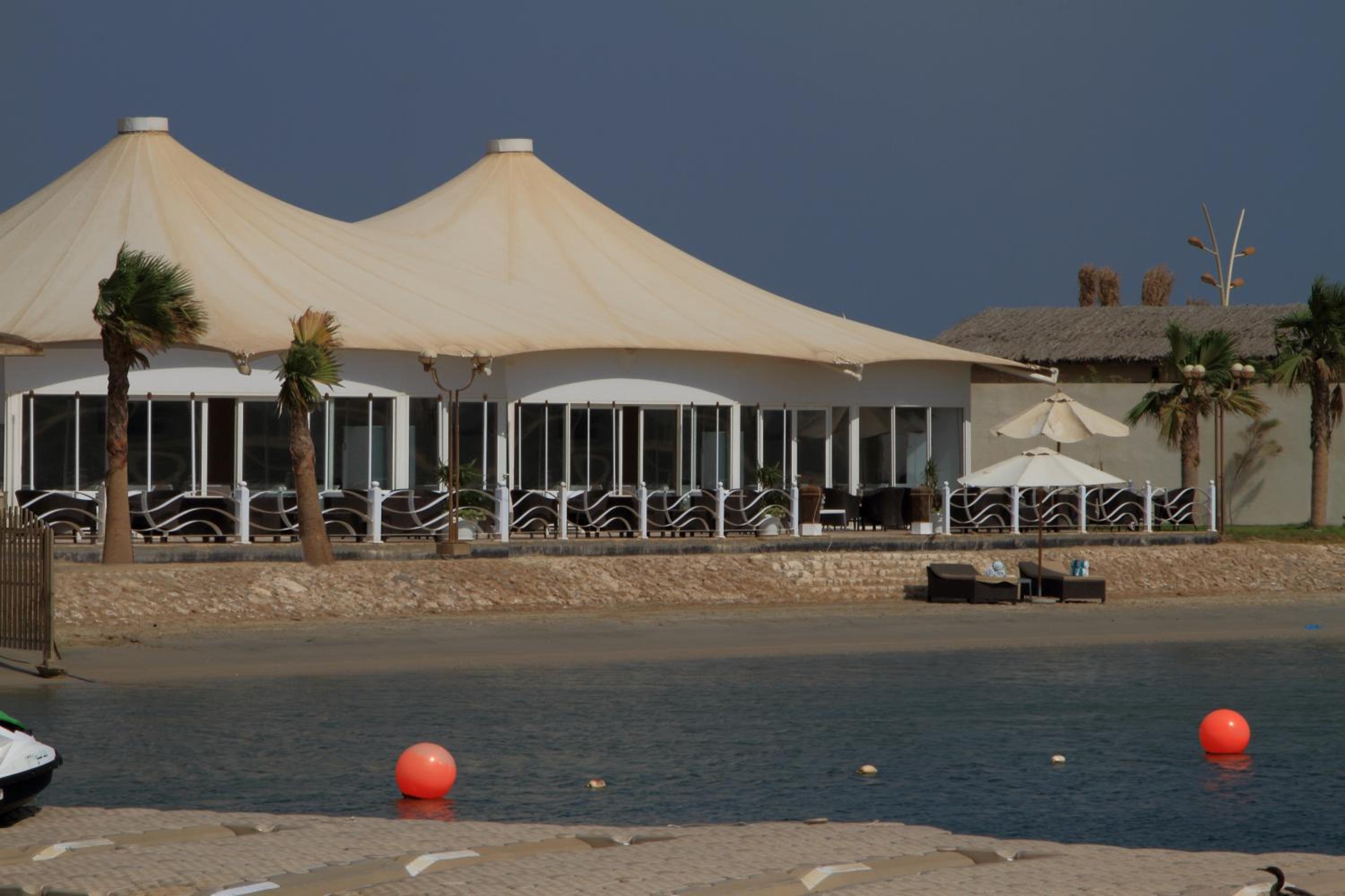 Dana Beach Resort