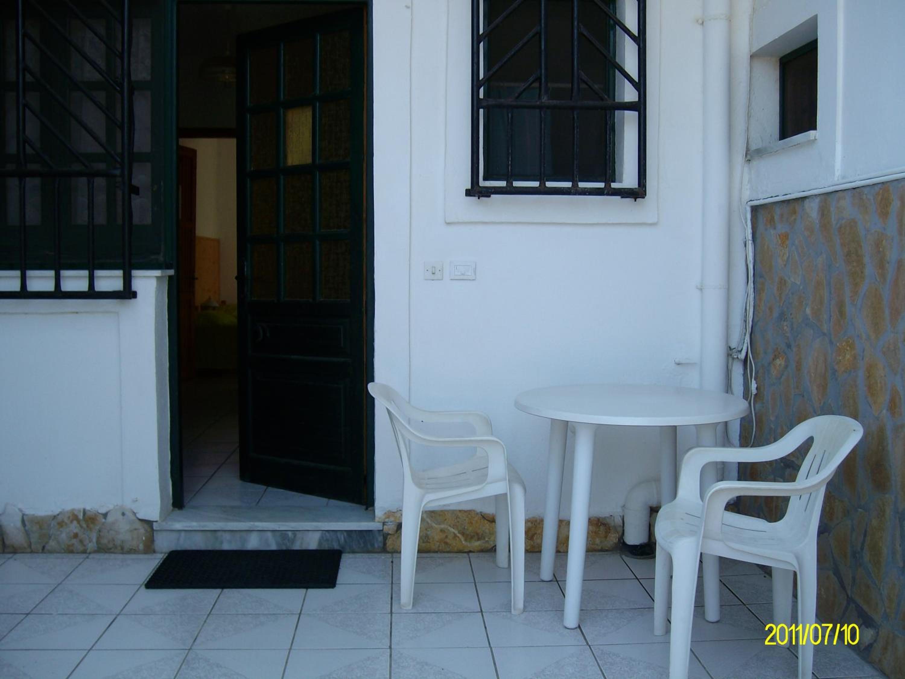 Lakis apartments