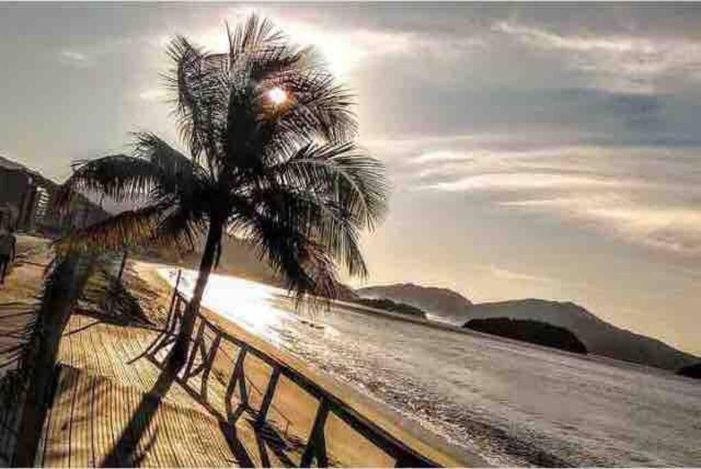 Sol e Mar, apart perto da praia, piscina e varanda