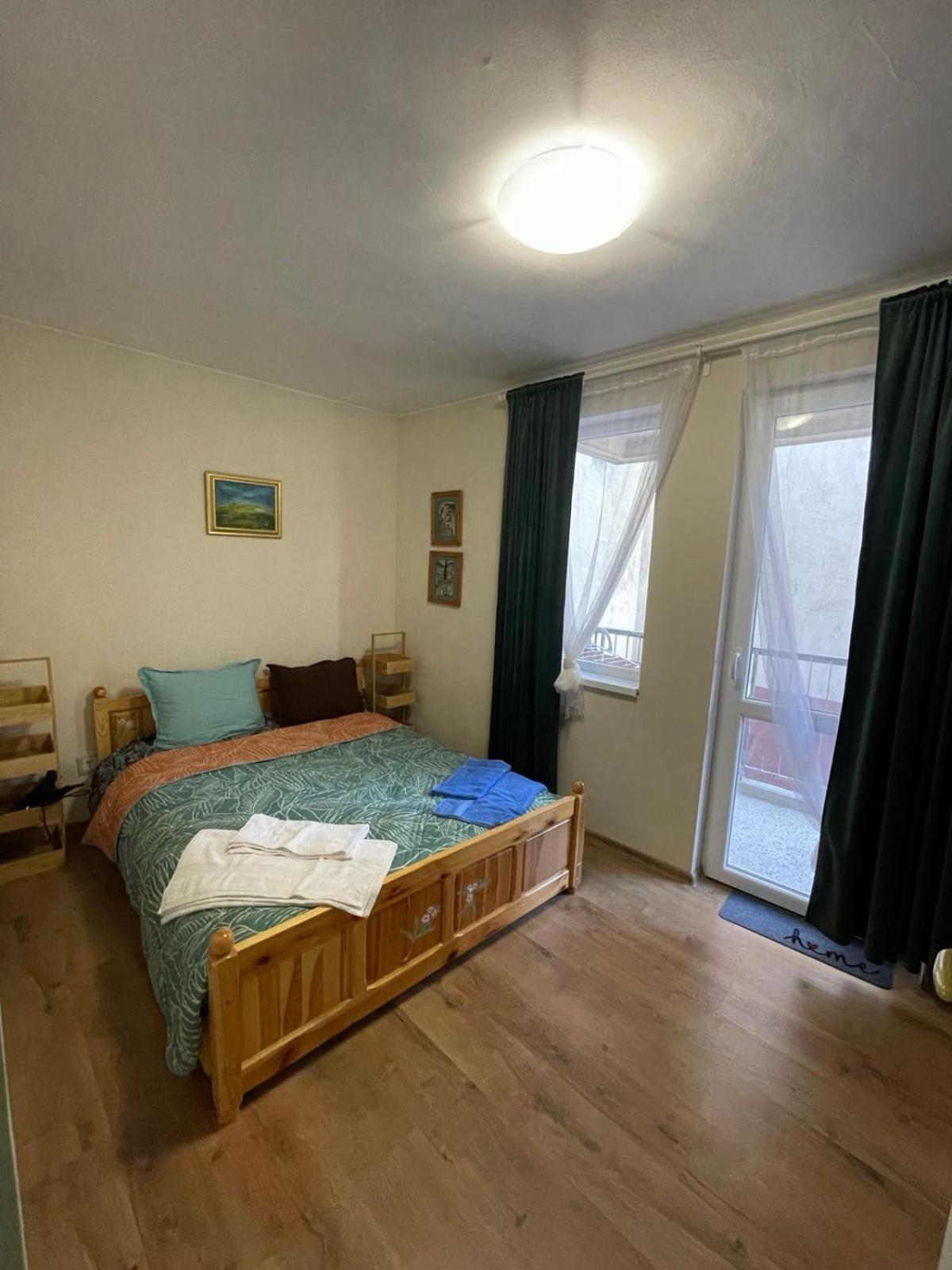 NiDo Cozy 3BR Apartment Kapana Top Center