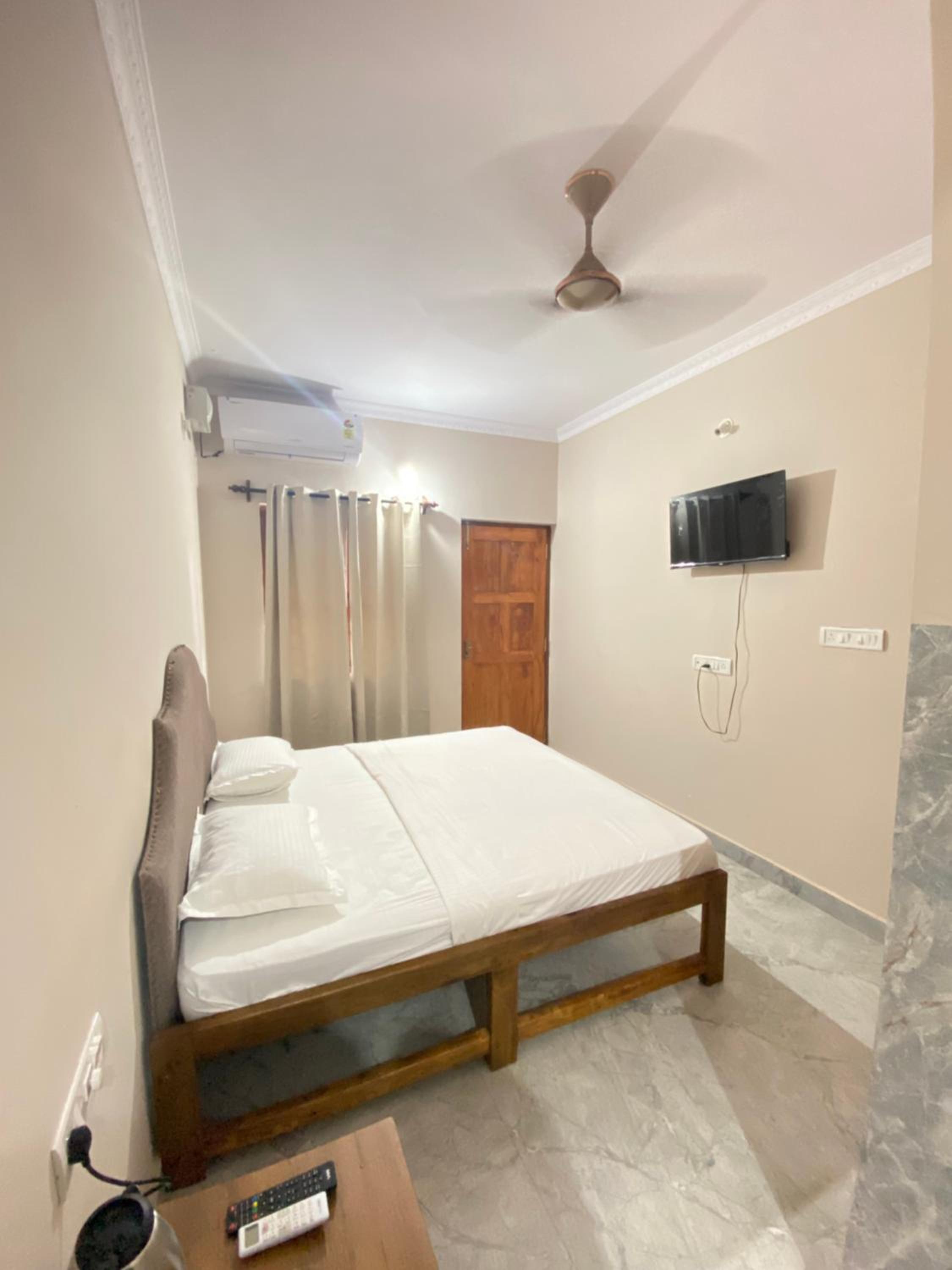 Ariel Guesthouse