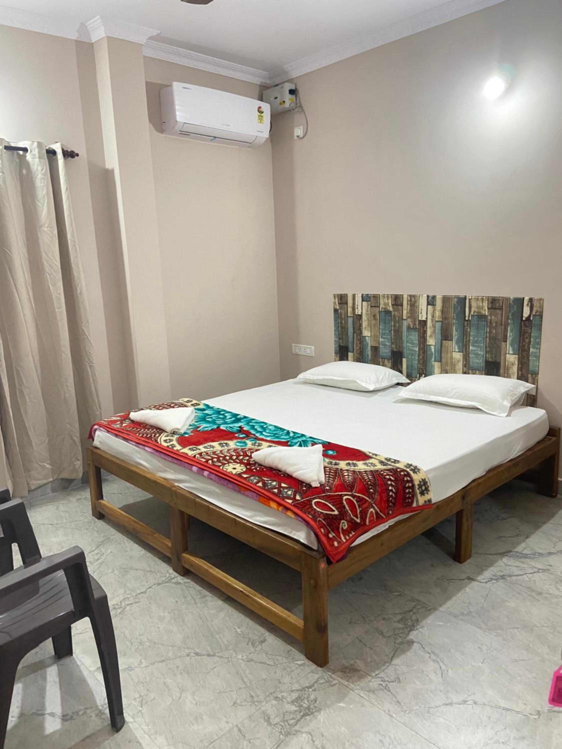 Ariel Guesthouse