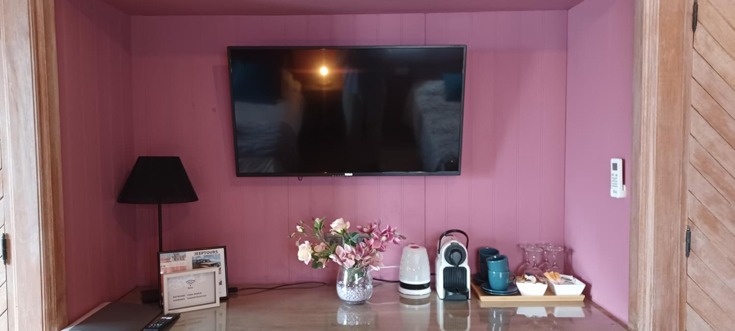 Casa Roble B&B
