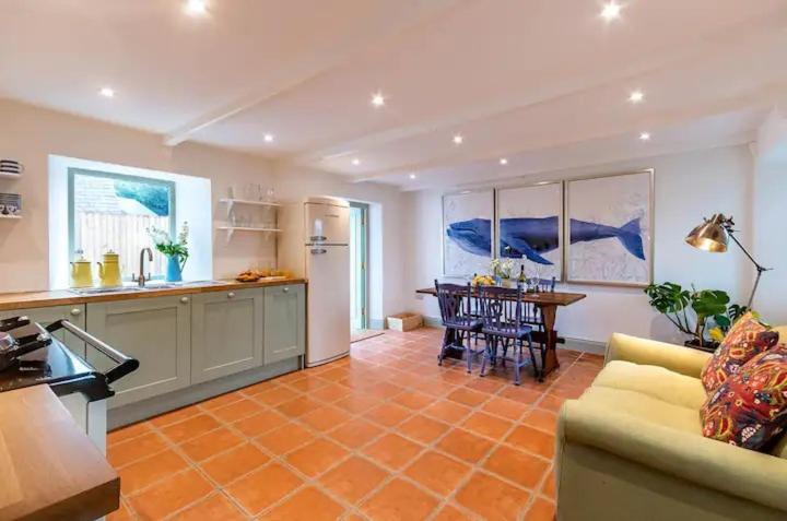 Kenmare Pier Cottage