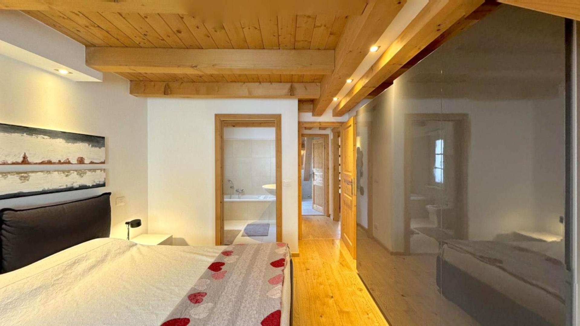 Alte Rote Haus view 4