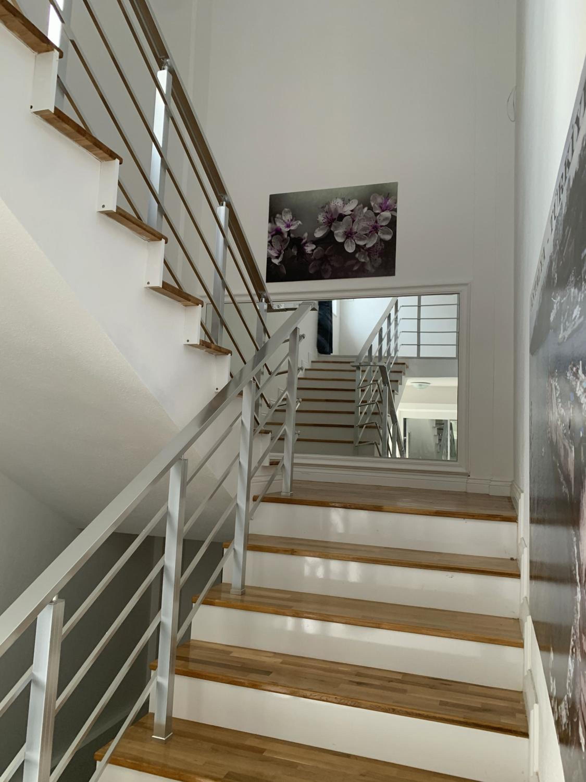 Deluxe Villa in Forest 4