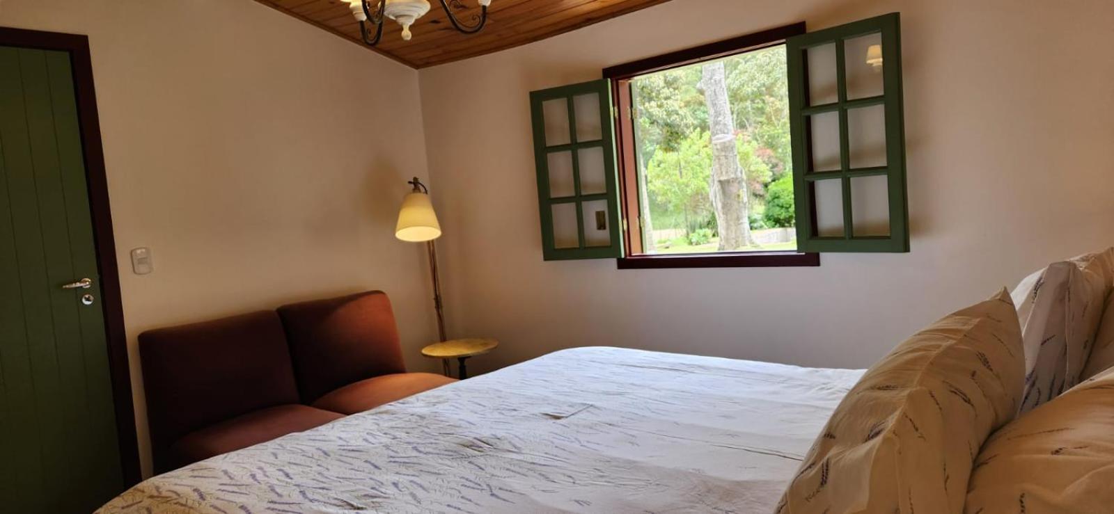 Casa no Vale dasVideiras