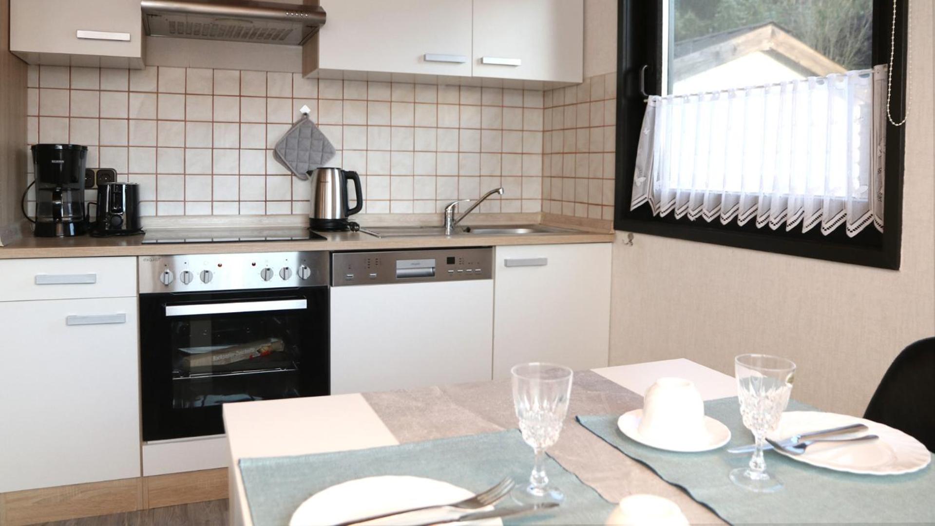 Ferienhaus Henneseeblick - Lake - View - Terrace - Hils - Wood - WIFI