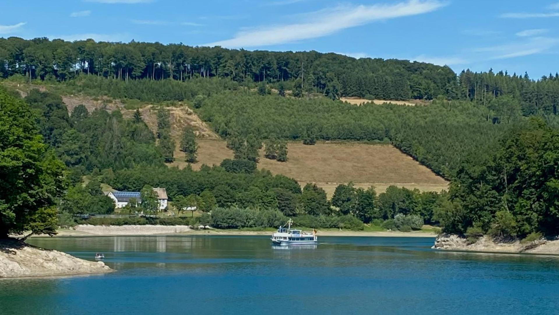 Ferienhaus Henneseeblick - Lake - View - Terrace - Hils - Wood - WIFI