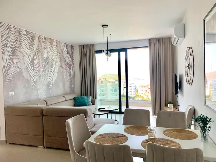 Green Luxe Apartment