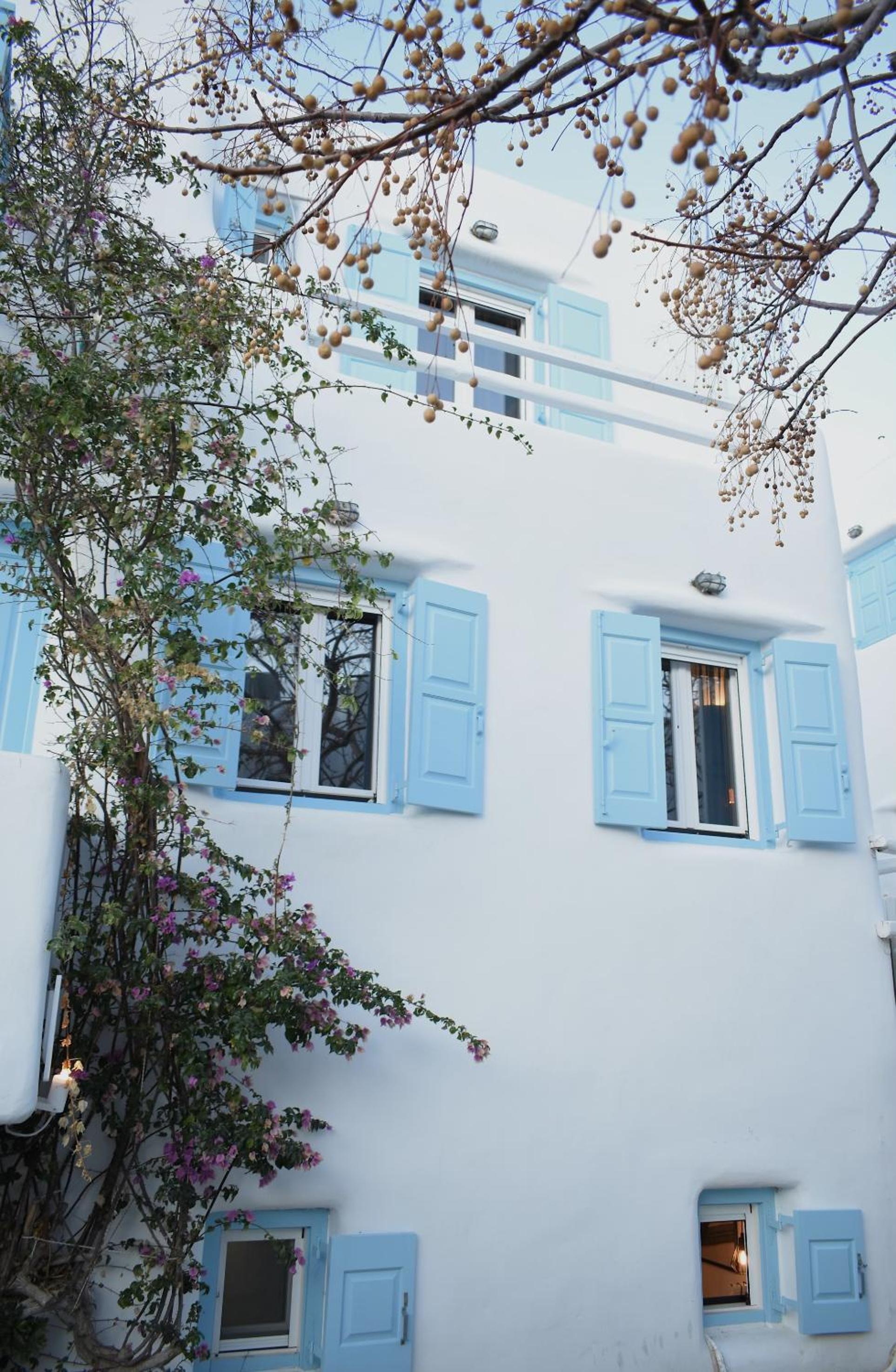 NISOS Home Stay