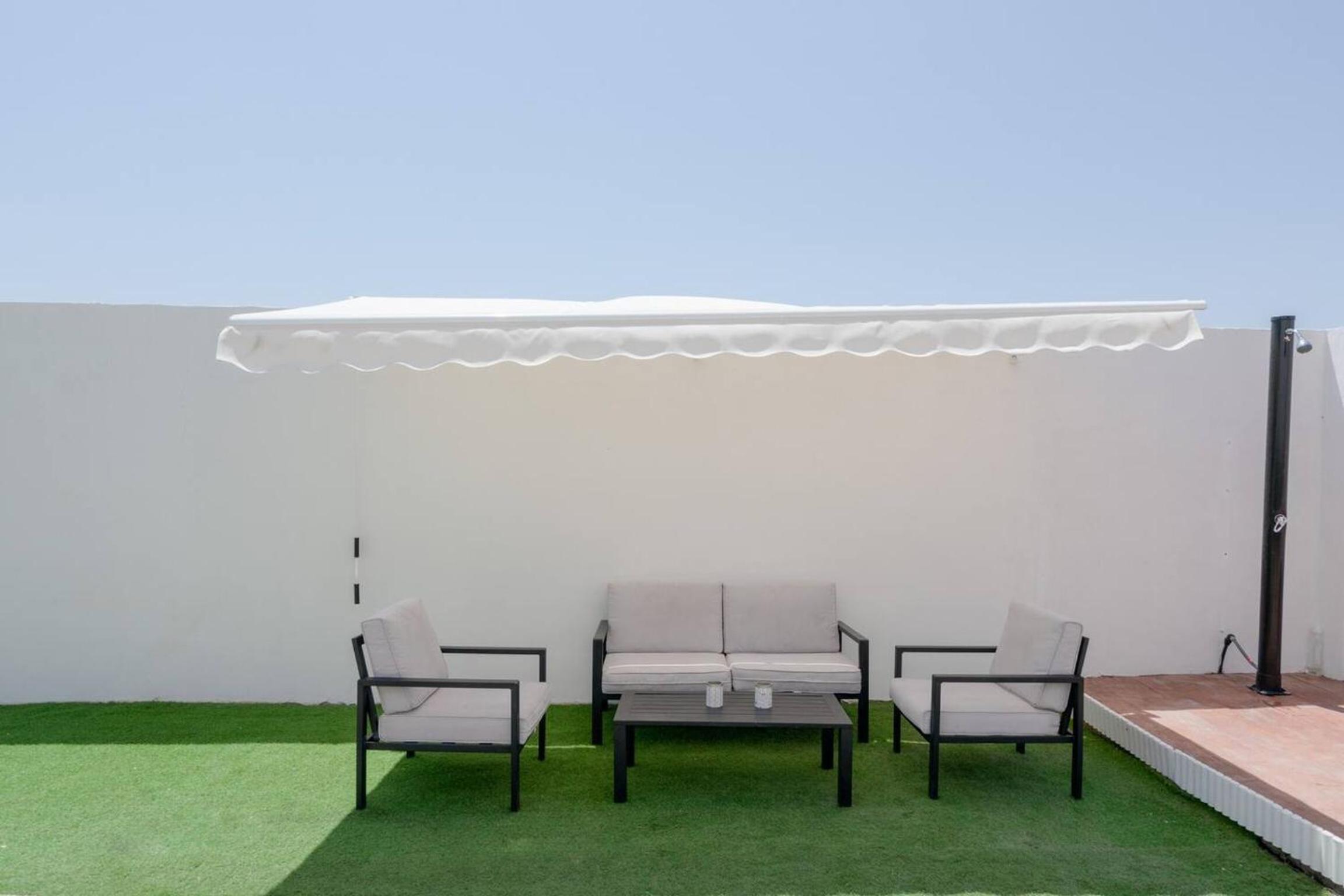 Spacious Villa in Granada with Private Pool and Jacuzzi